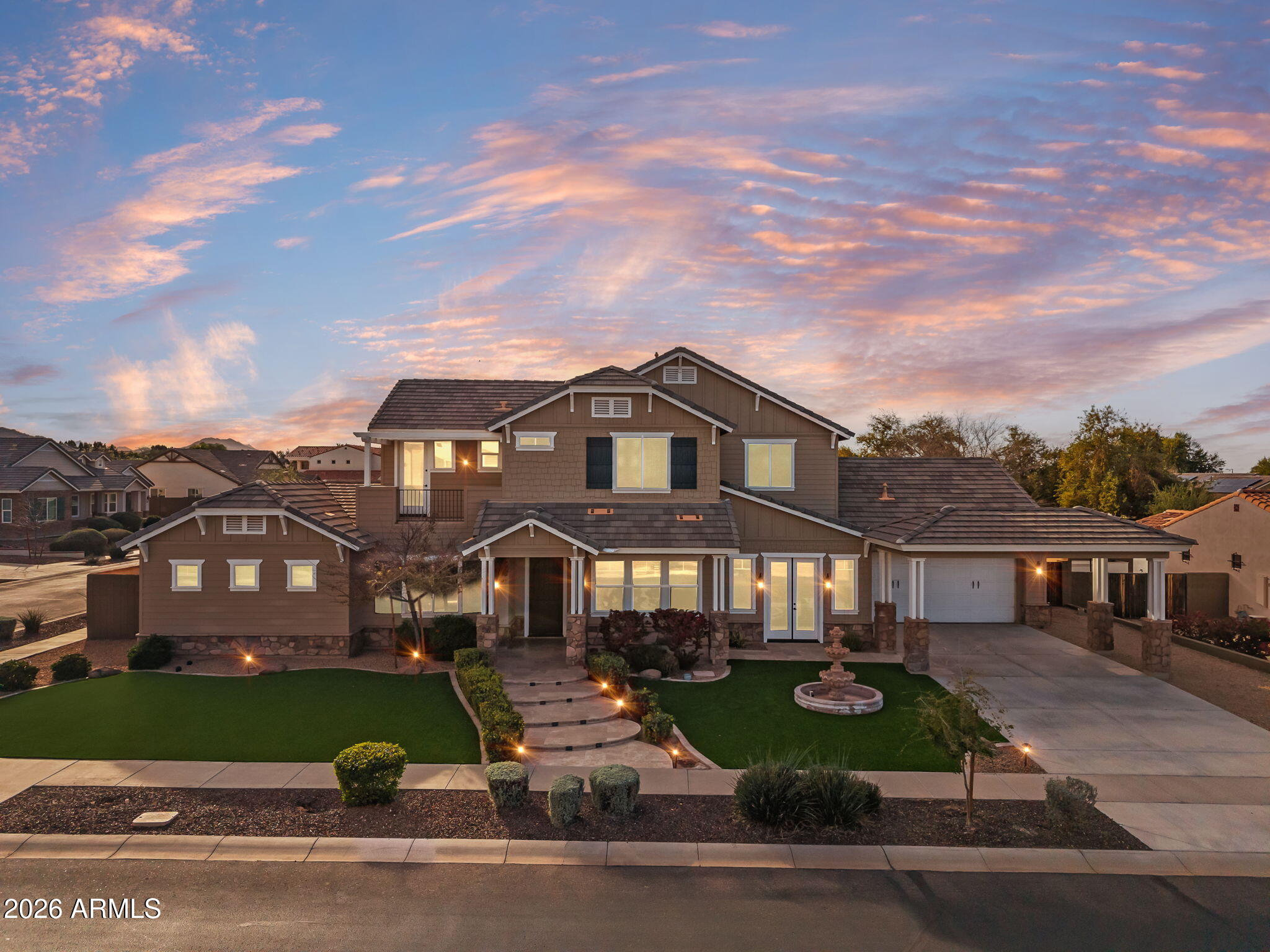 2822 E Constance Way — photo