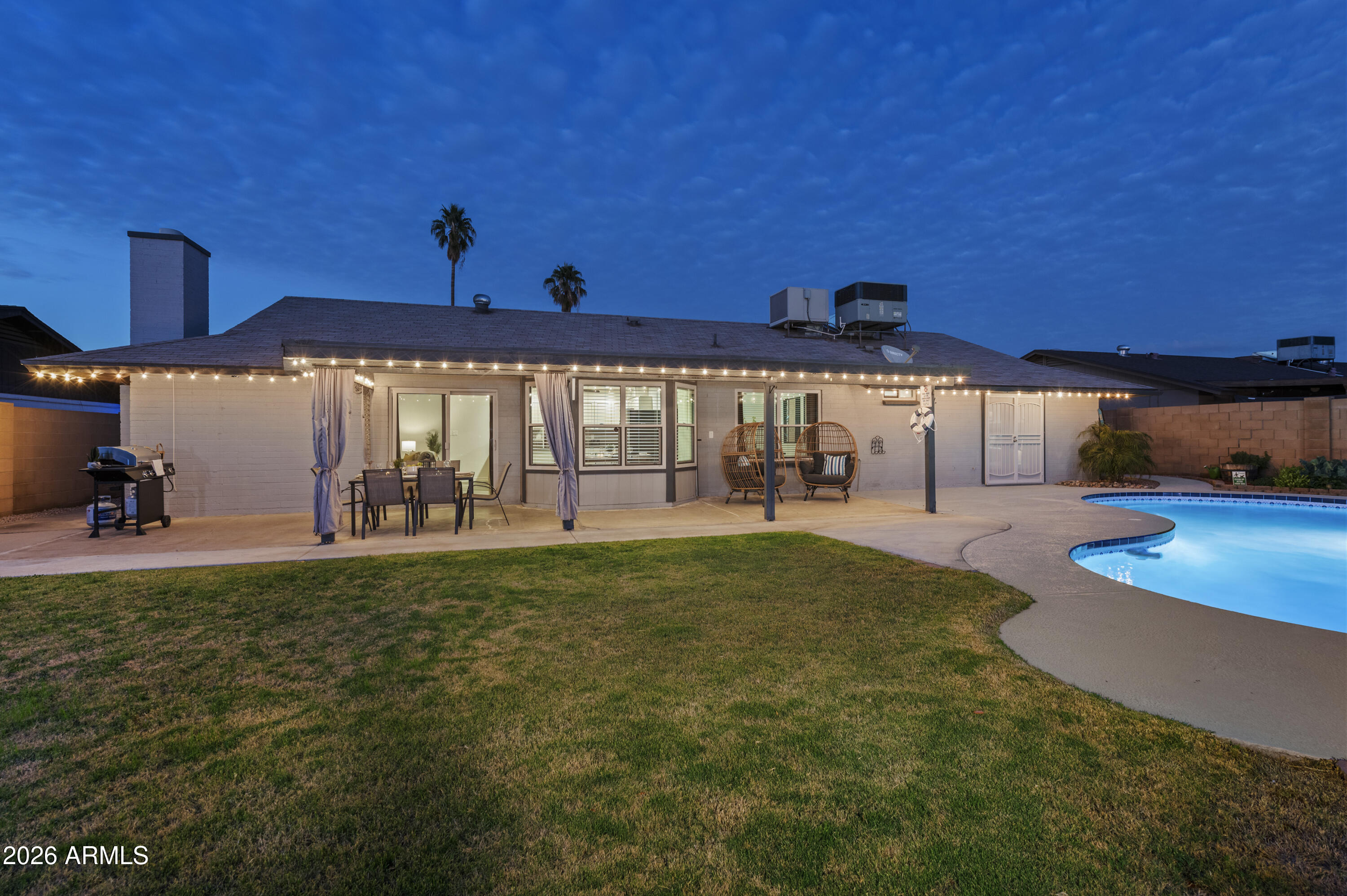 4145 W Meadow Drive — photo