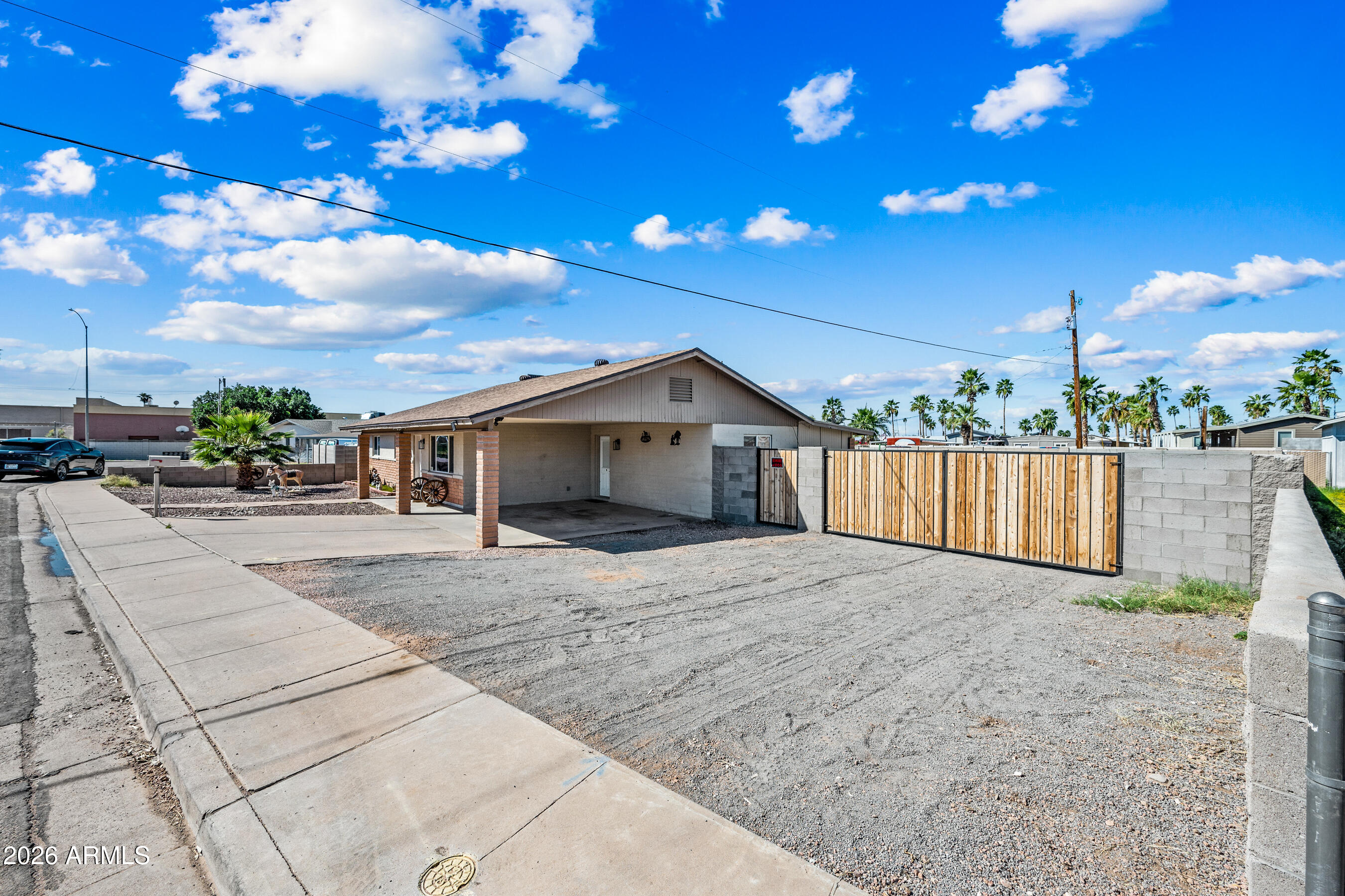 48 N Maple, Mesa, AZ 85205 — photo 2