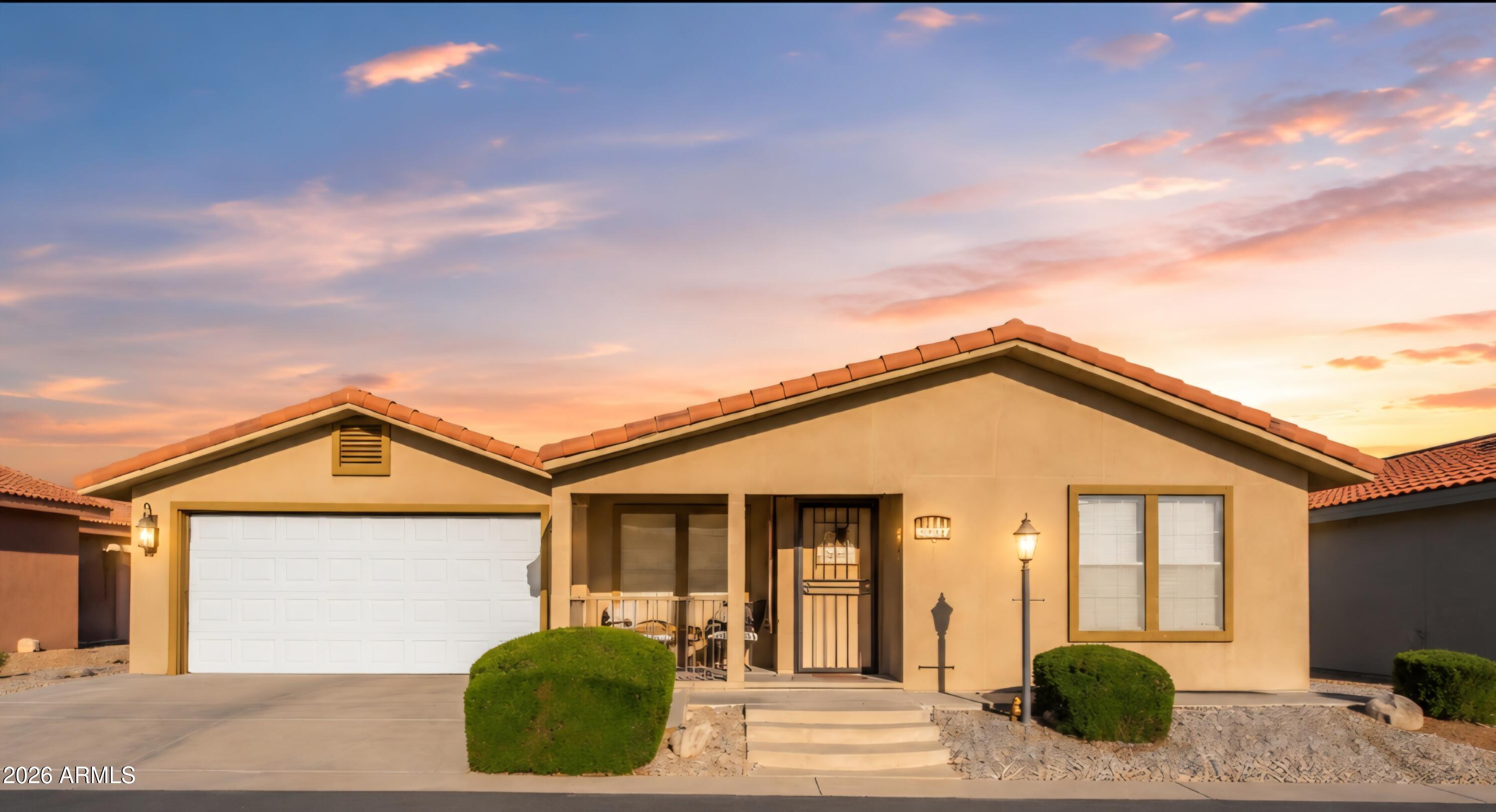 3301 S Goldfield Road 5076 — photo