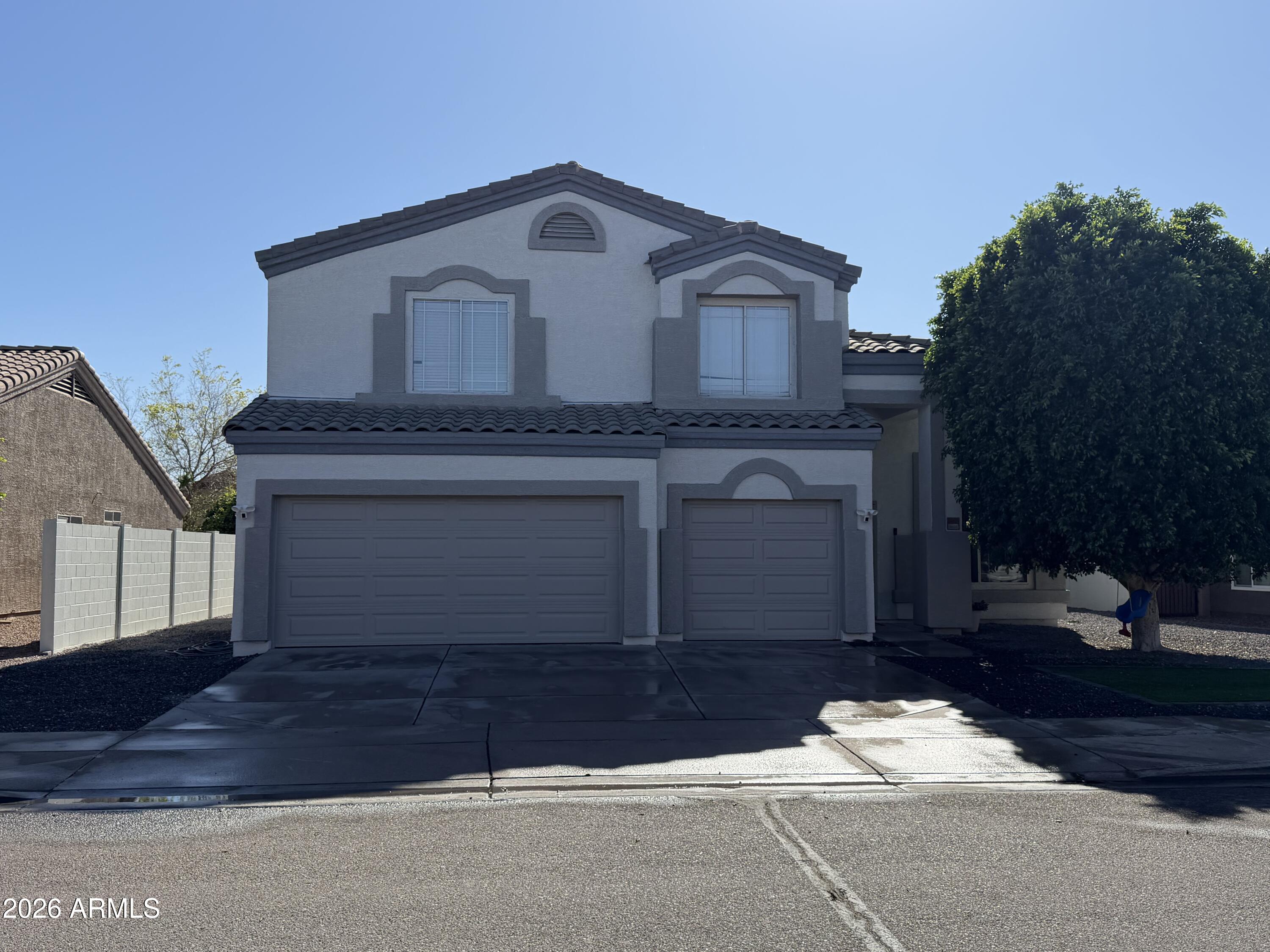 10427 E Diamond Avenue — photo