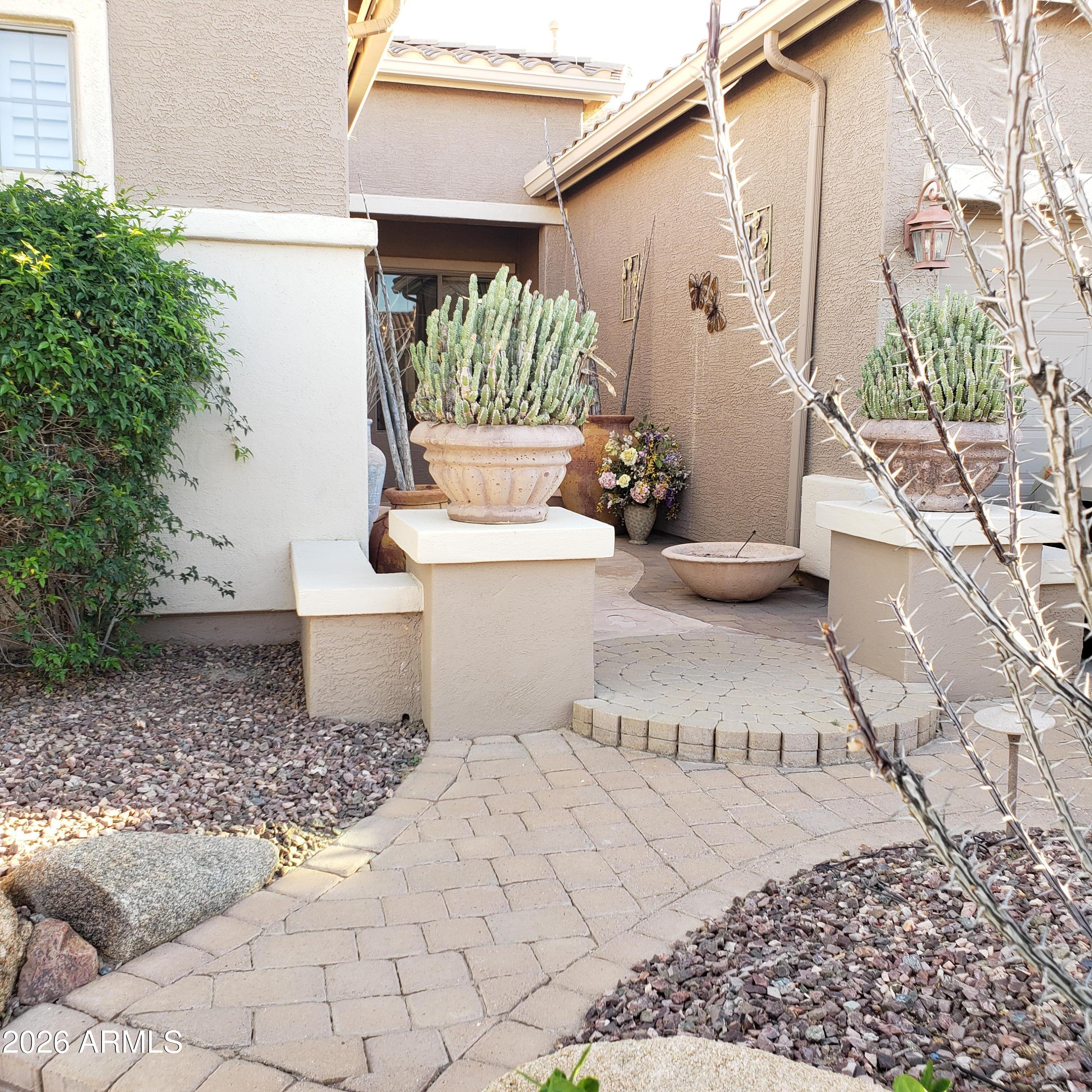 42441 W Blue Suede Shoes Lane — photo