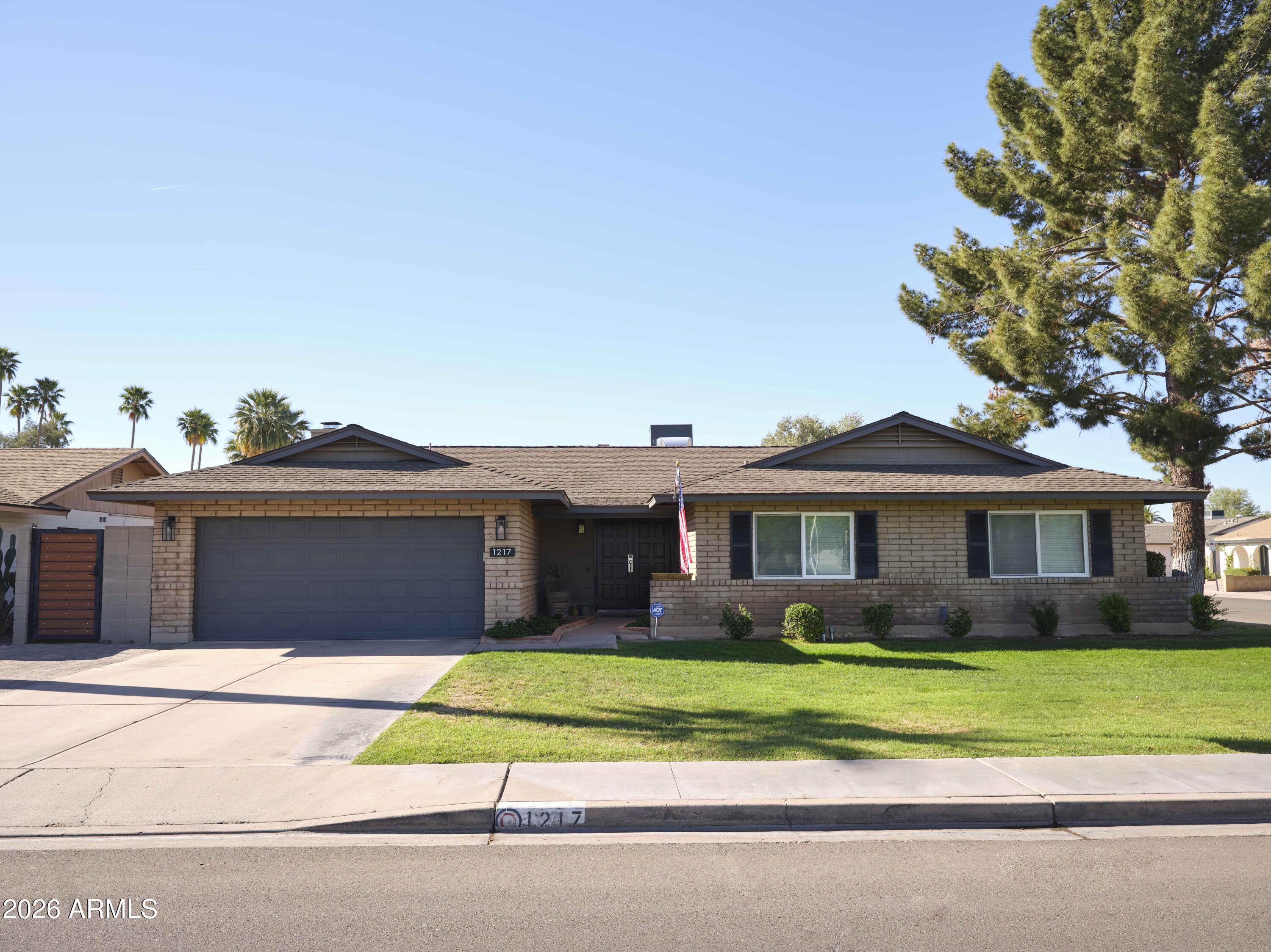 1217 E Watson Drive — photo