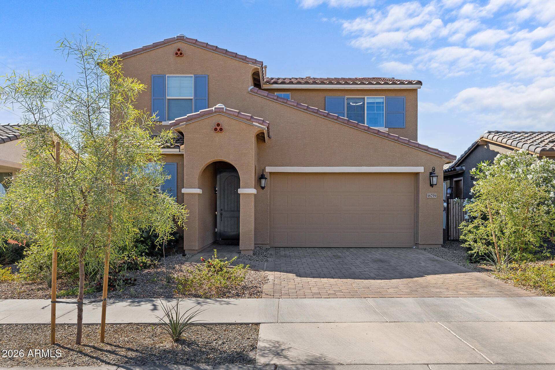 16759 W Canterbury Drive — photo