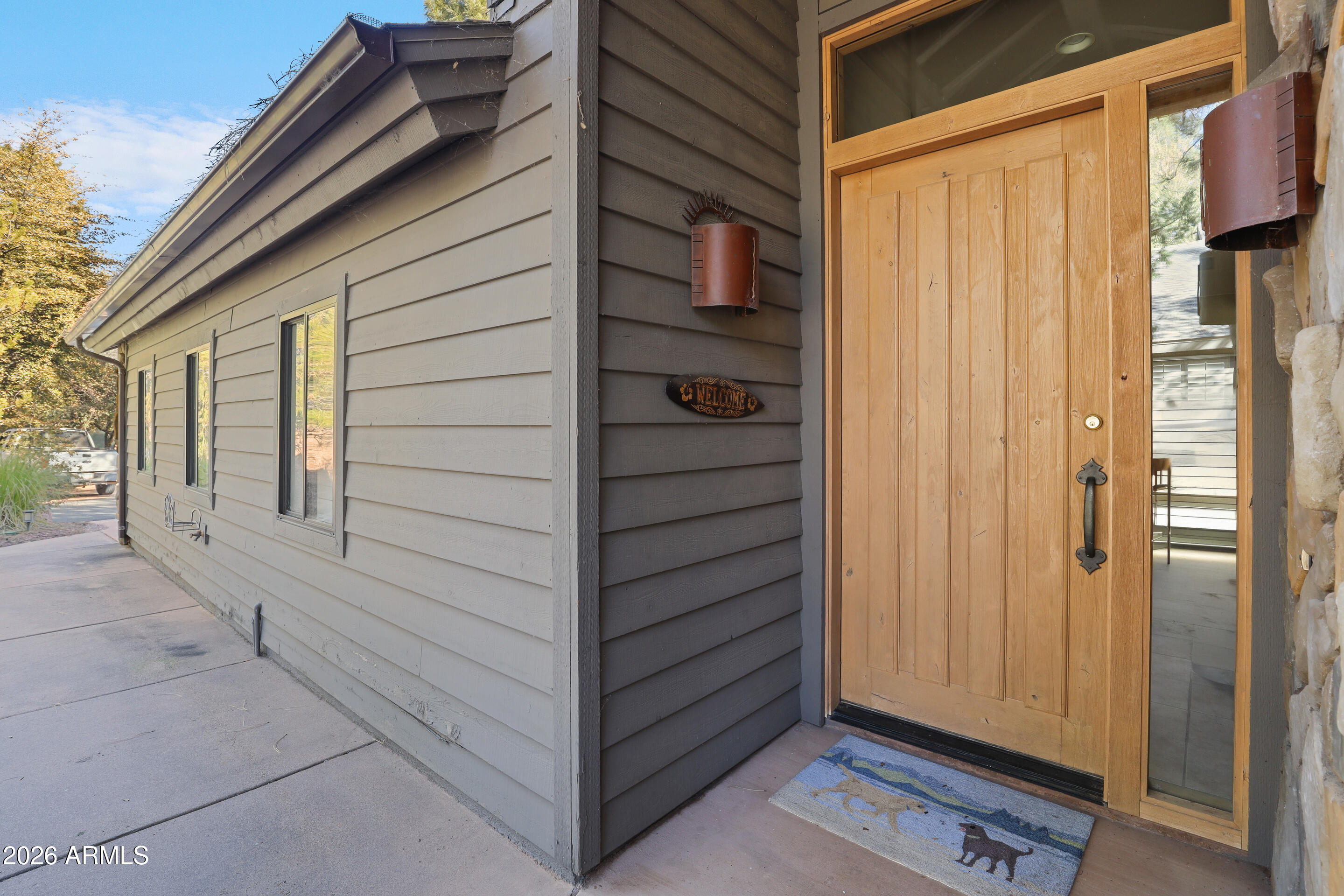 2607 E Pine Island Lane — photo