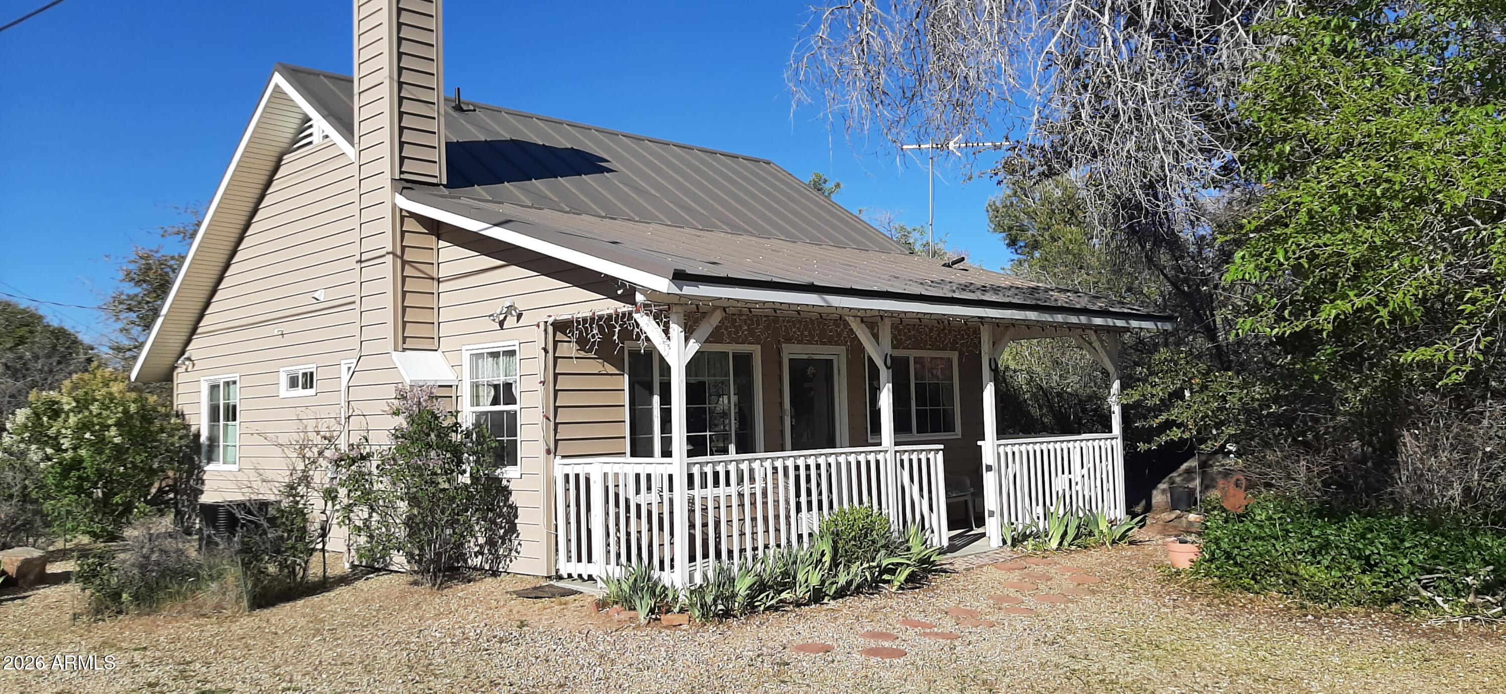 17520 W Foothill Road — photo