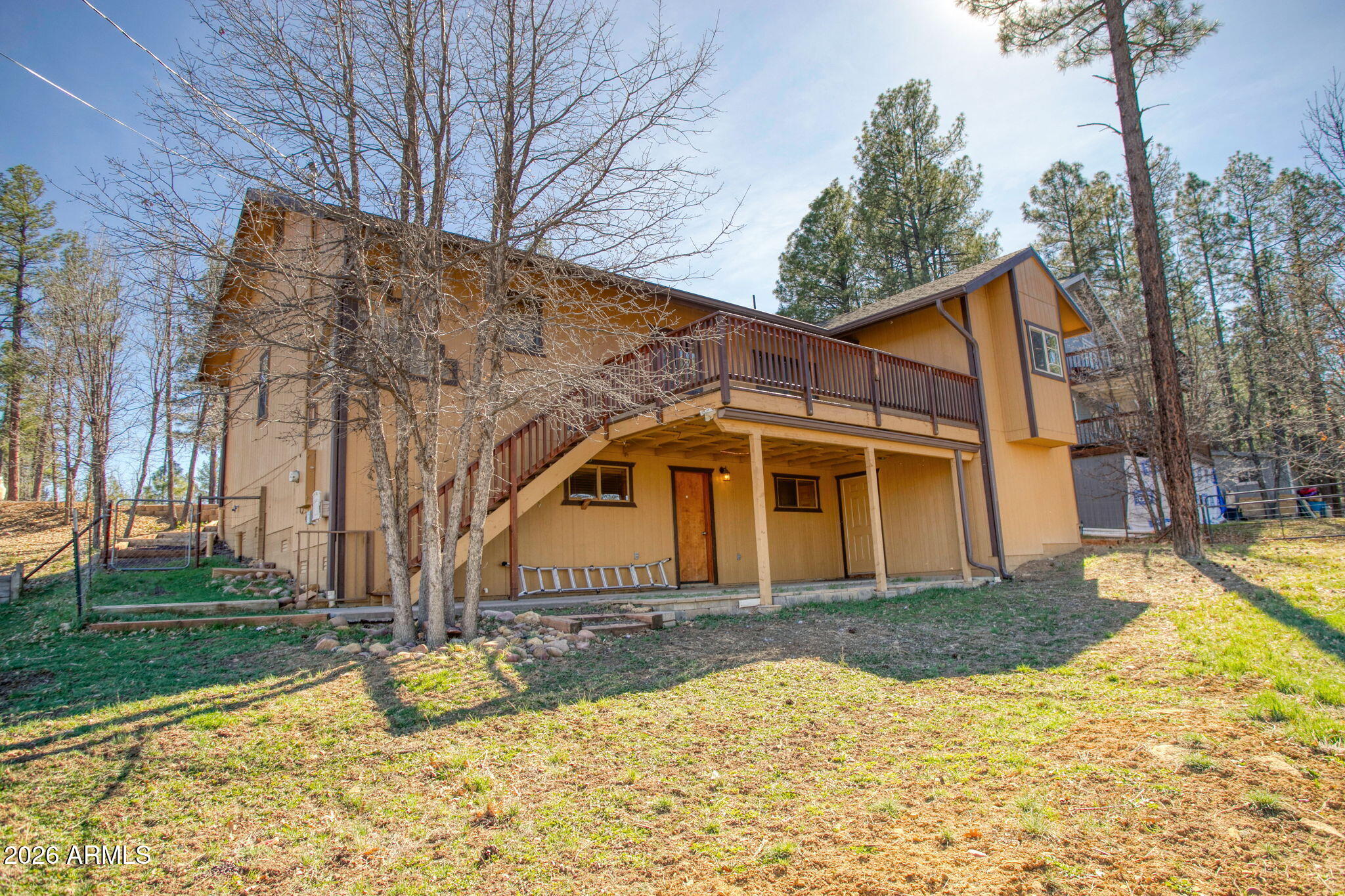 5518 Pine Drive — photo