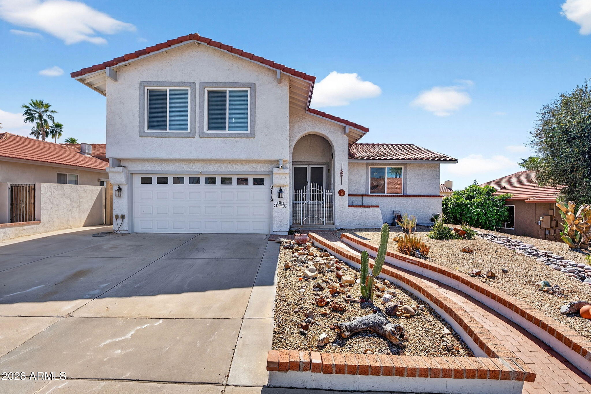 2119 E Crocus Drive — photo