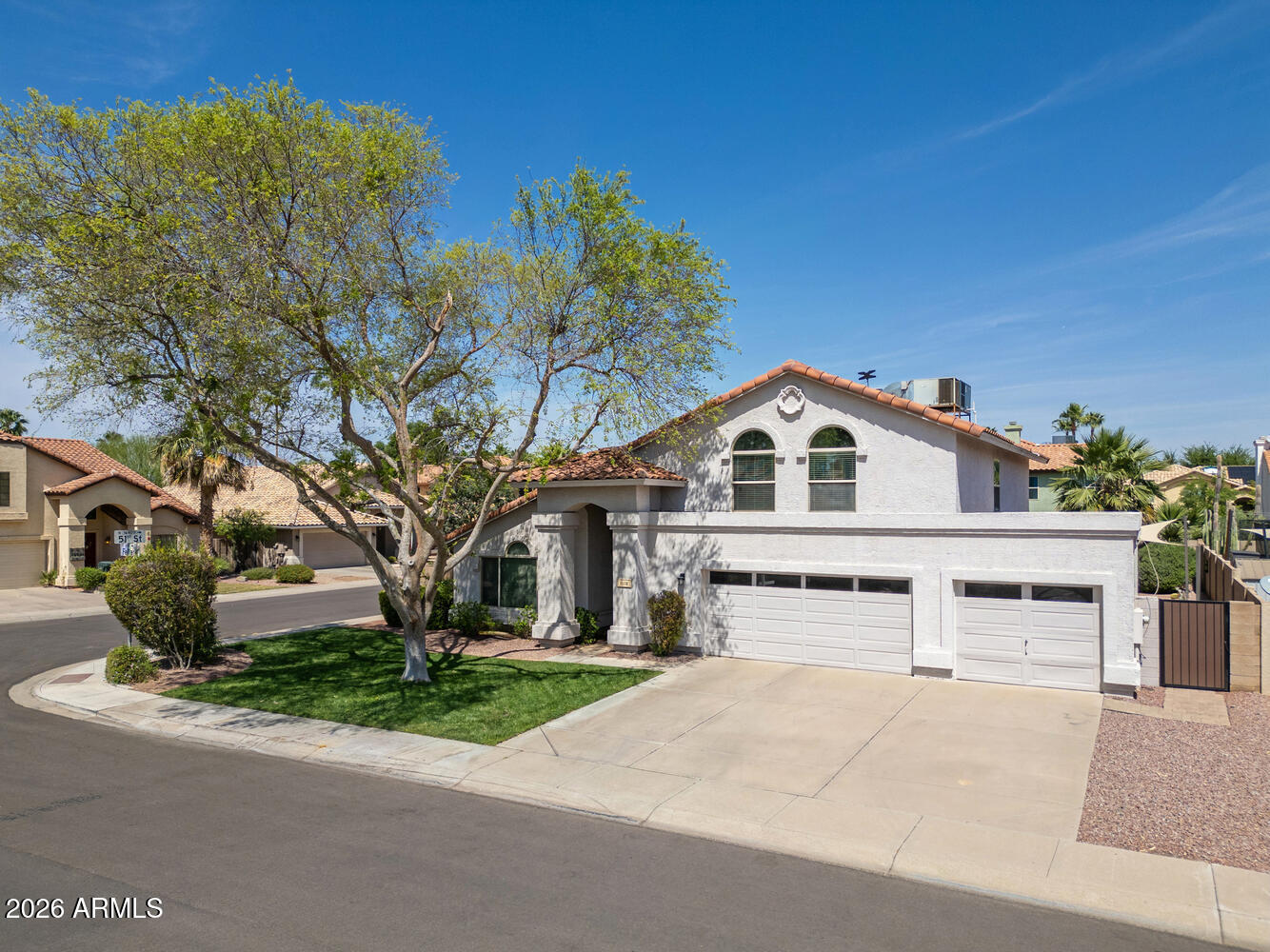 5102 E Fellars Drive — photo