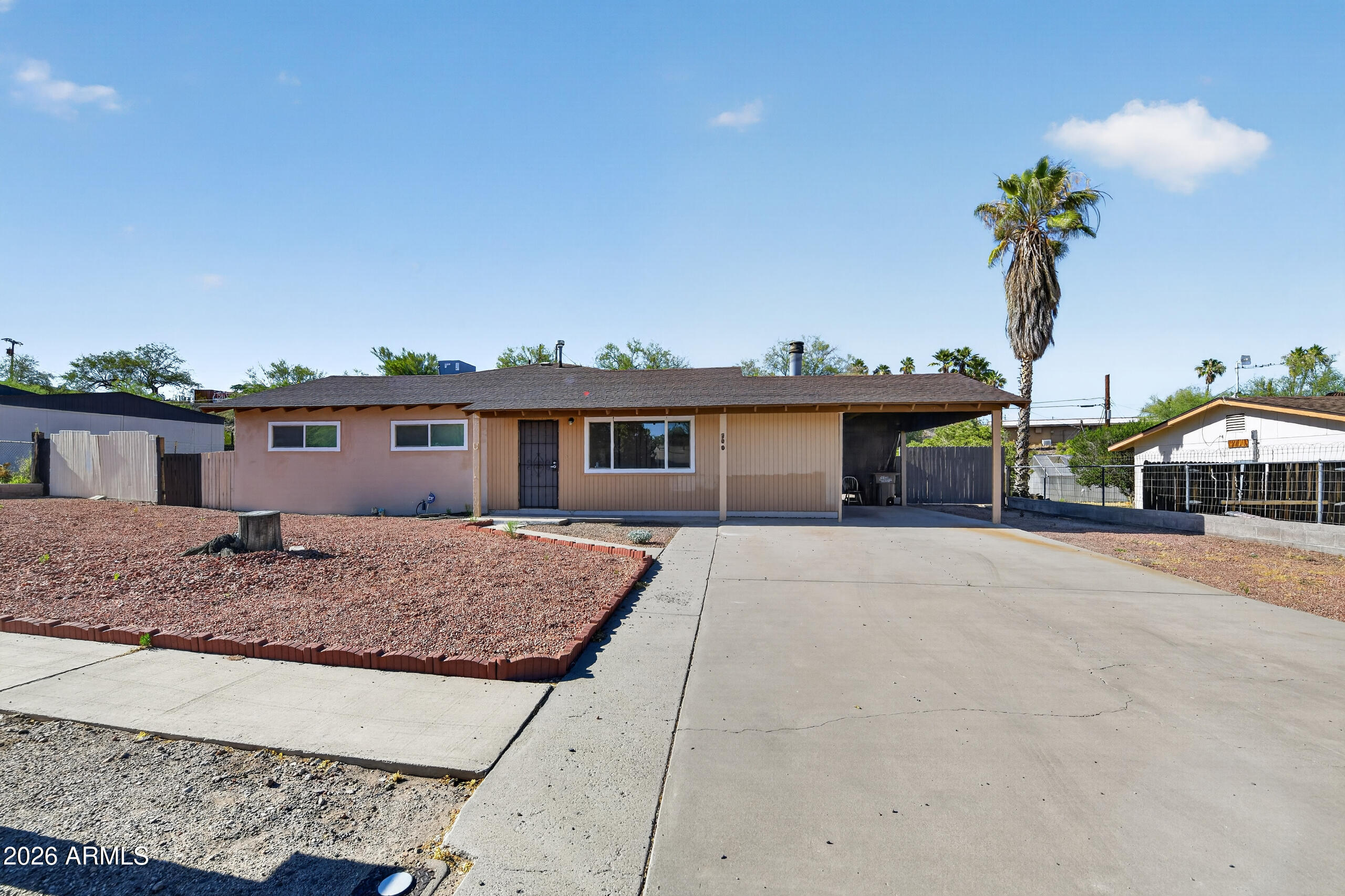 500 N Oxbow Drive — photo