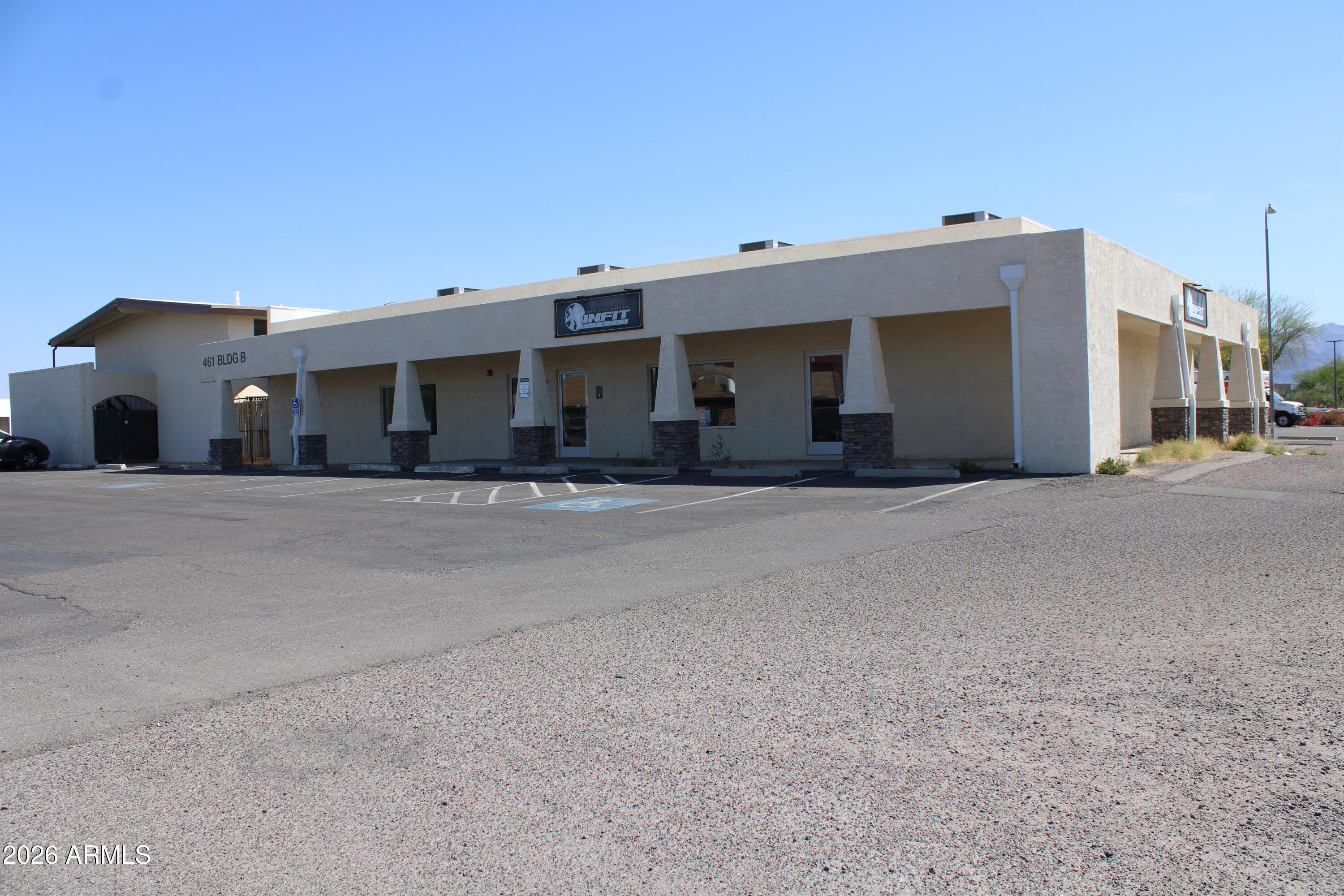 461 W Apache Trail, Apache Junction, AZ 85120 — photo 3
