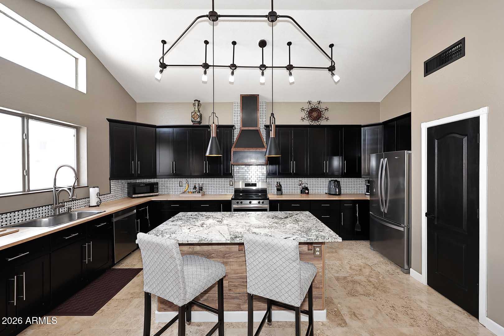 23072 W Kimberly Drive — photo