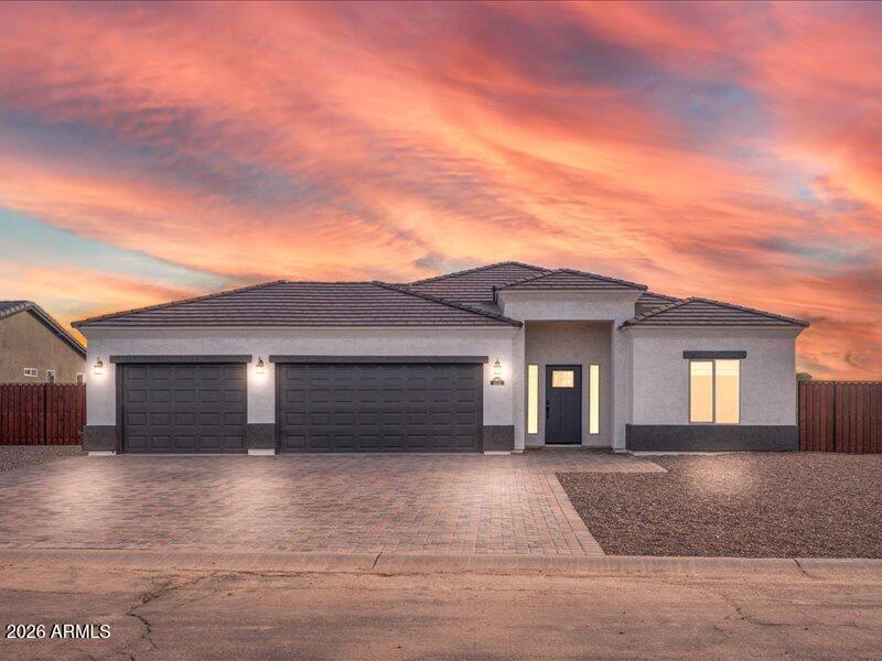 10731 W Cove Drive — photo