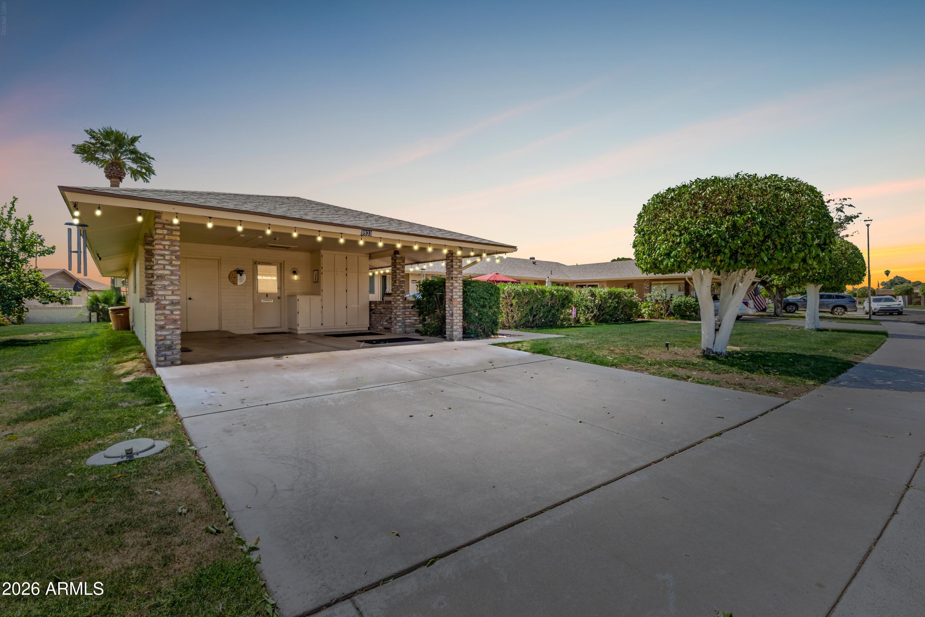 9933 W Mountain View Road — photo
