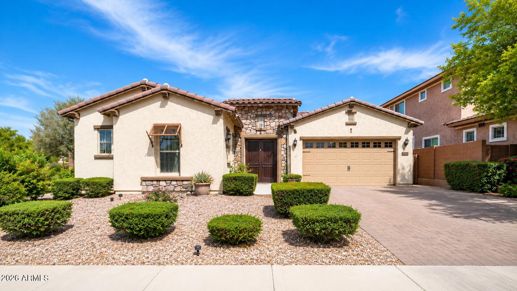 2662 E la Costa Drive — photo