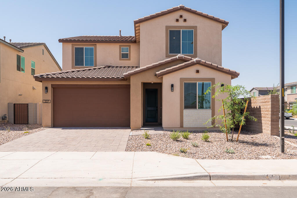 337 E Lindo Lane — photo