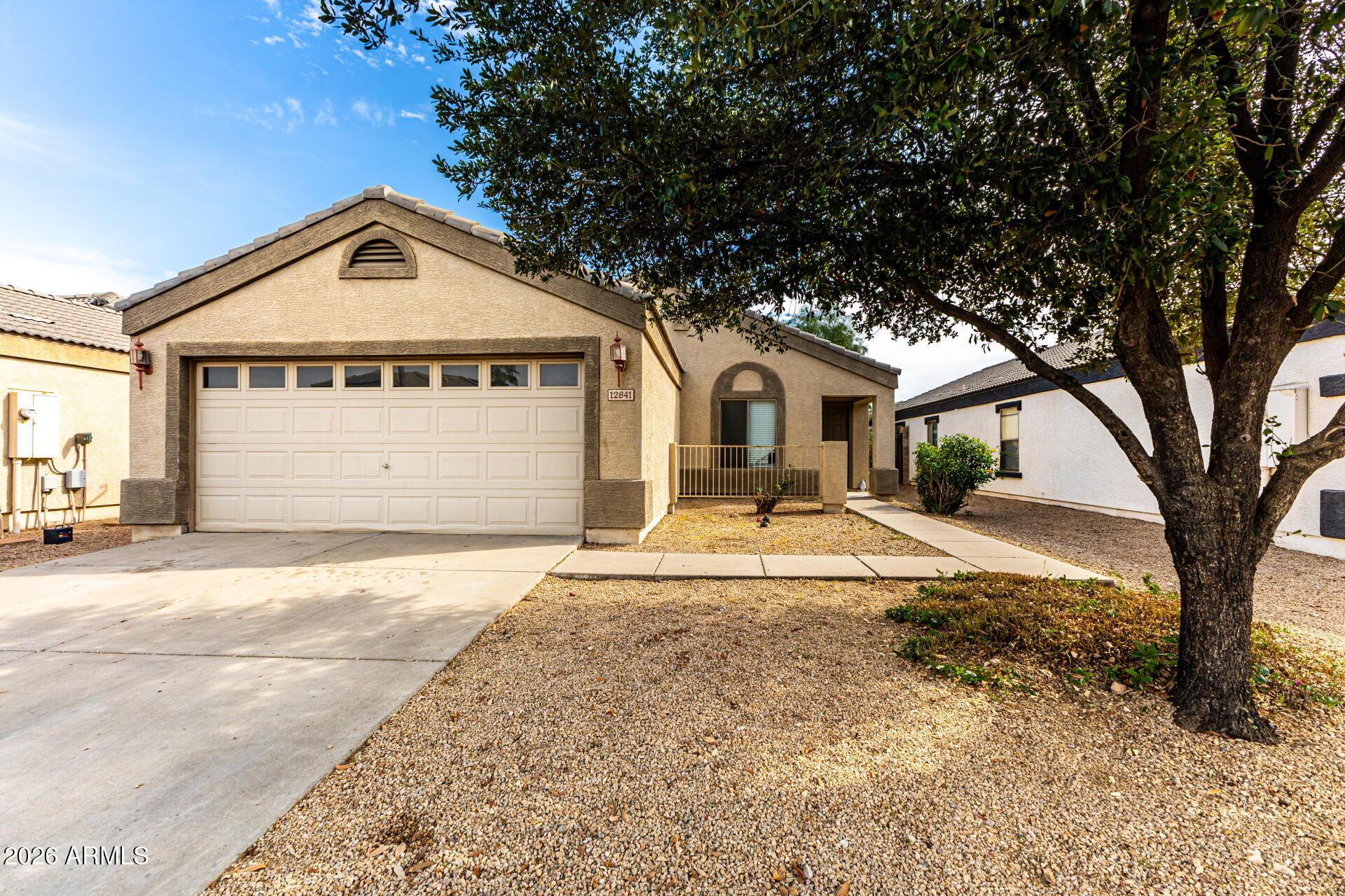 12841 W Myer Lane — photo