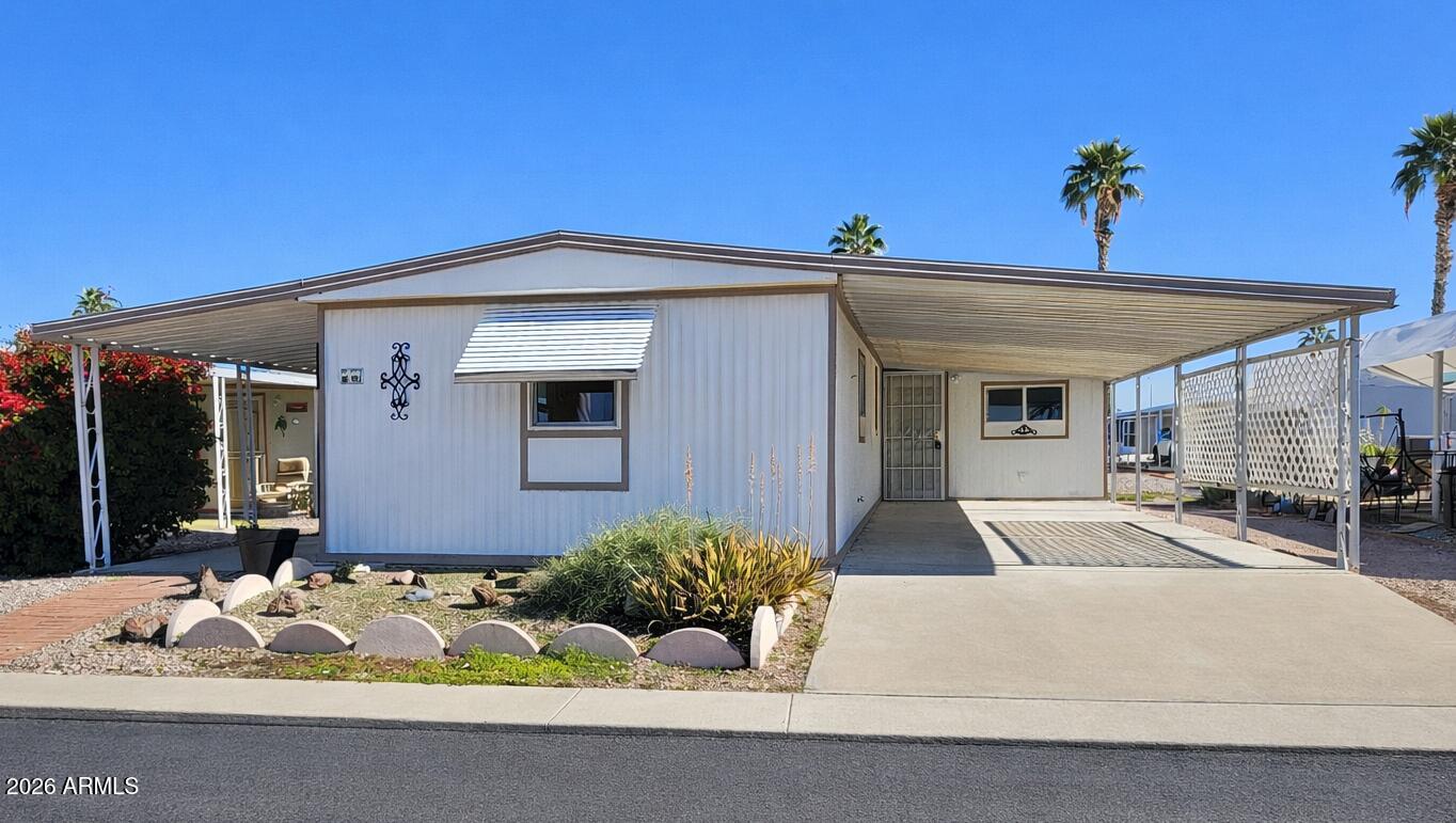 3405 S Tomahawk Road 301 — photo