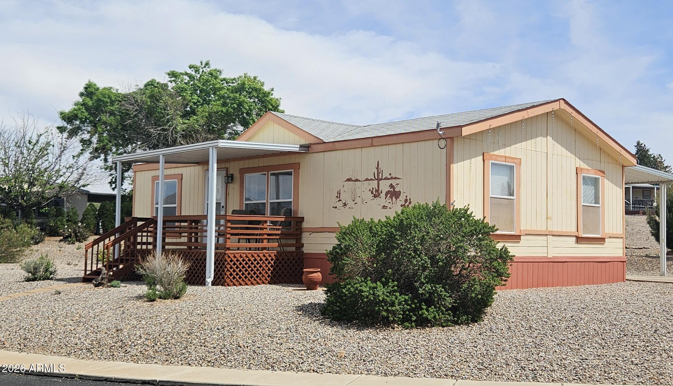 585 S Shallow Brook Loop — photo