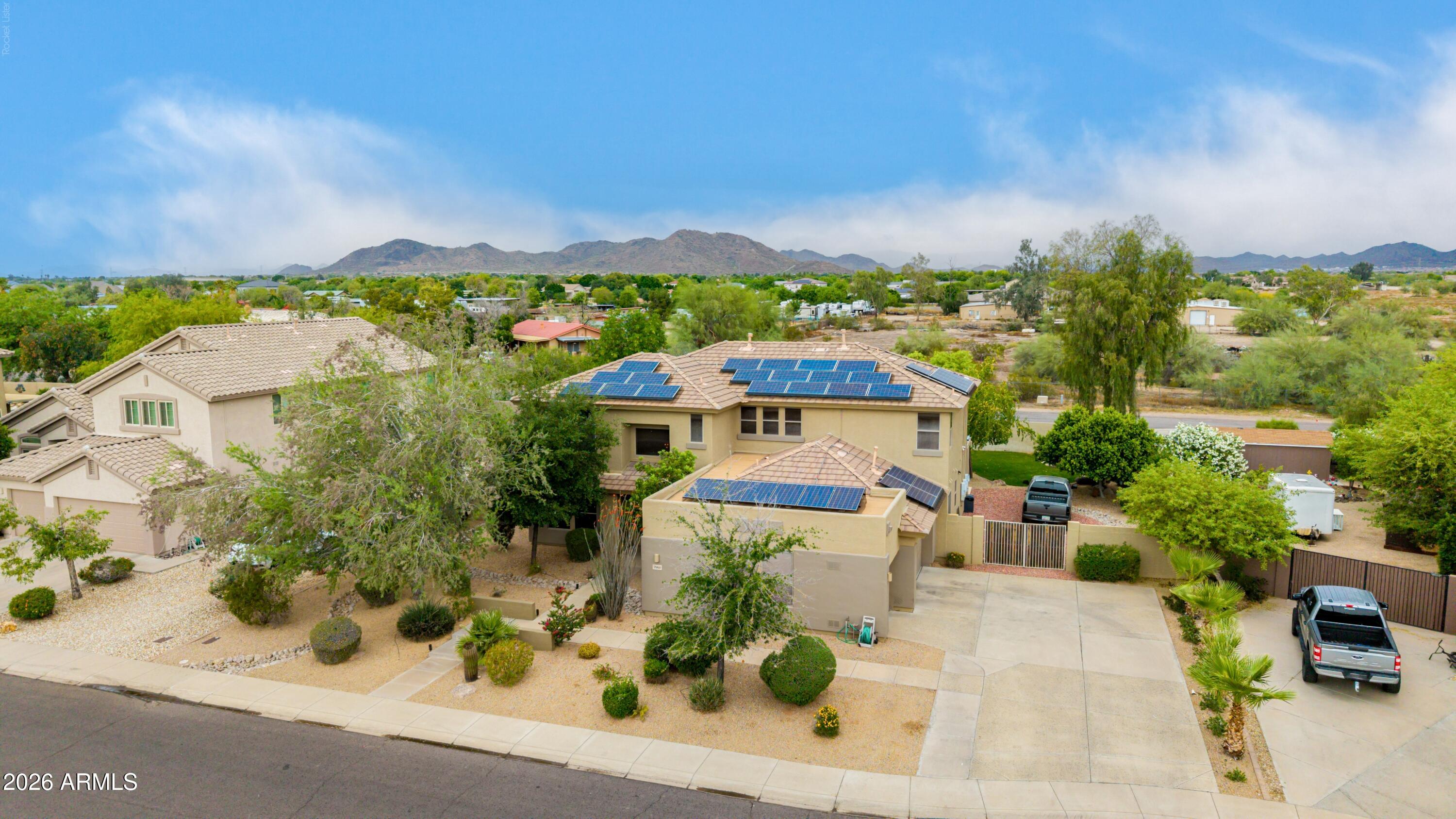 7960 W Donald Drive — photo