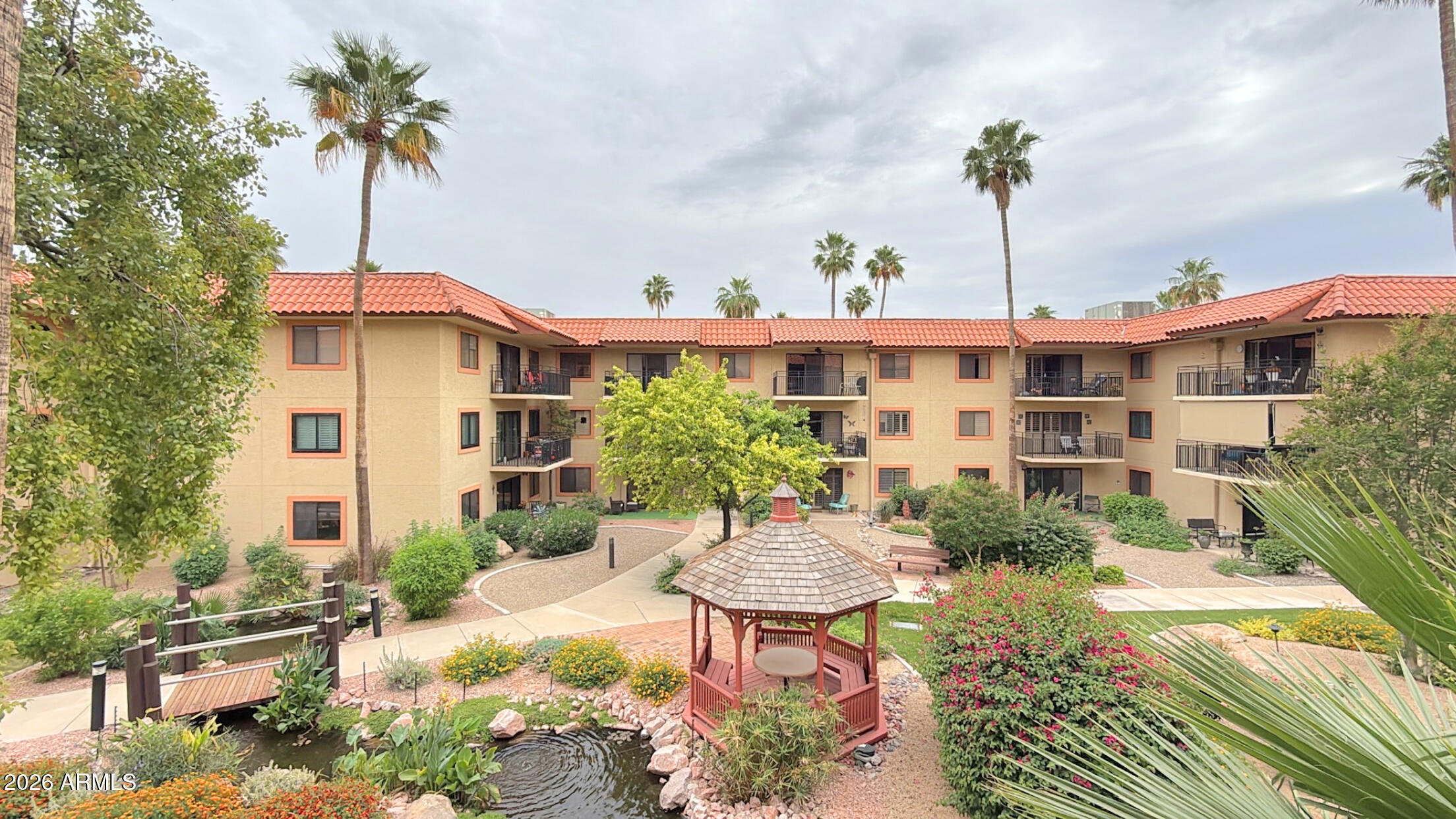 10330 W Thunderbird Boulevard B203 — photo