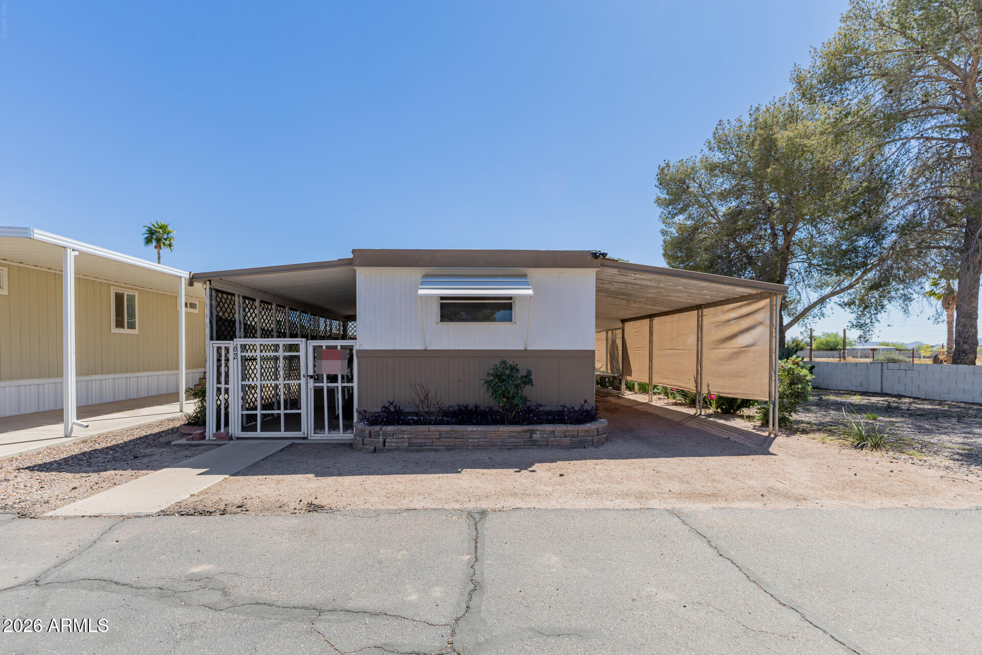 654 E Ranch Road 62 — photo