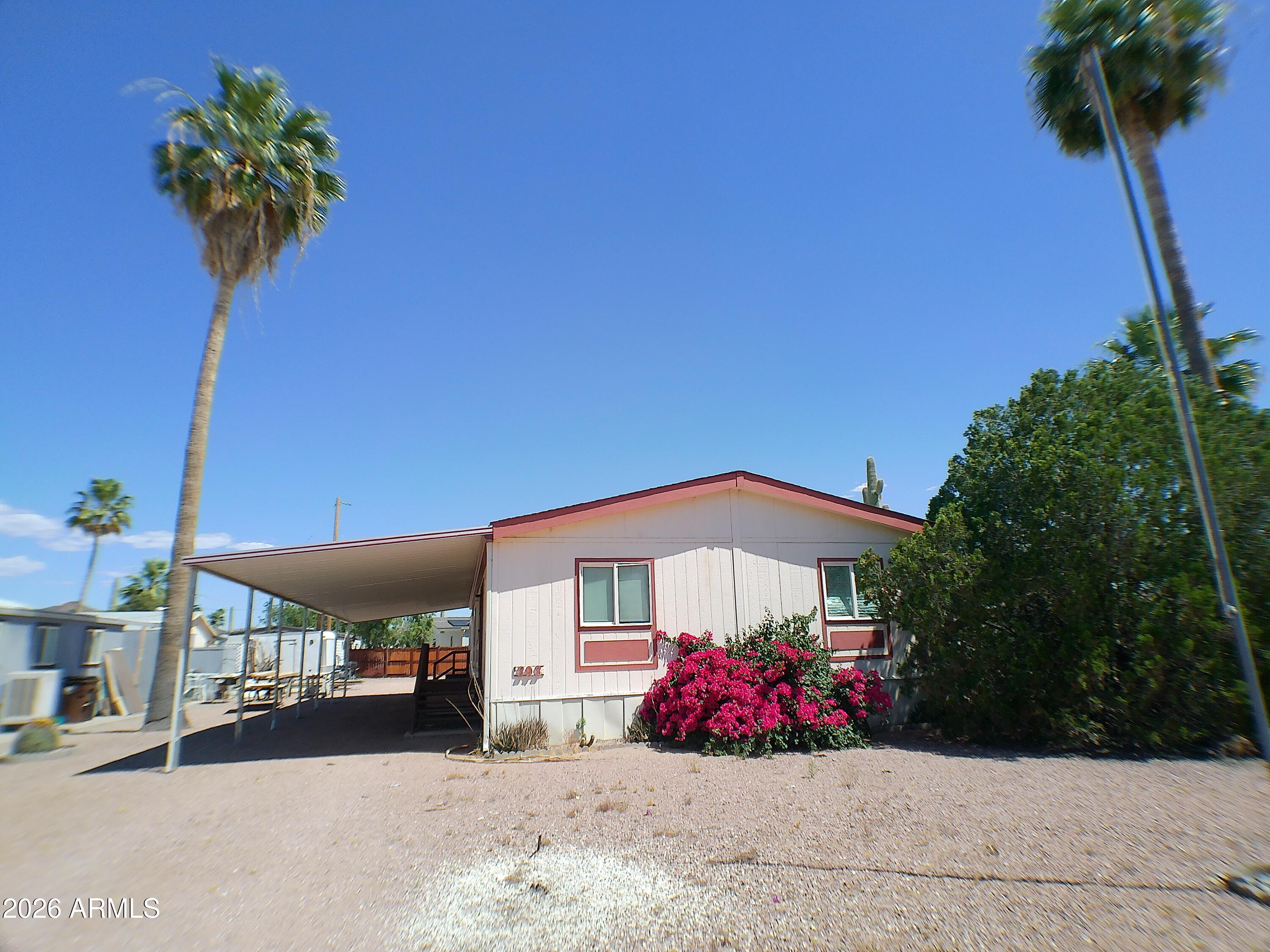 393 N Buckhorn Court — photo