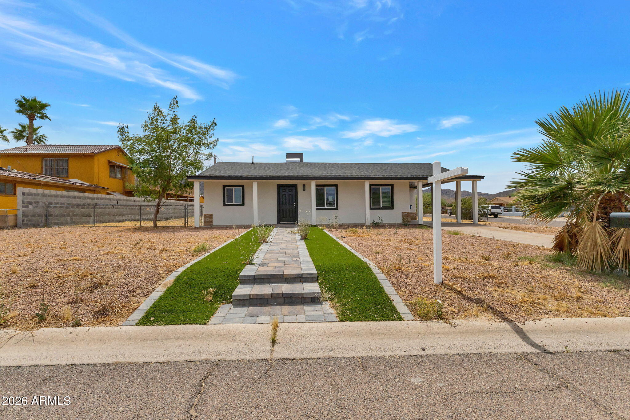 219 W Paseo Way — photo
