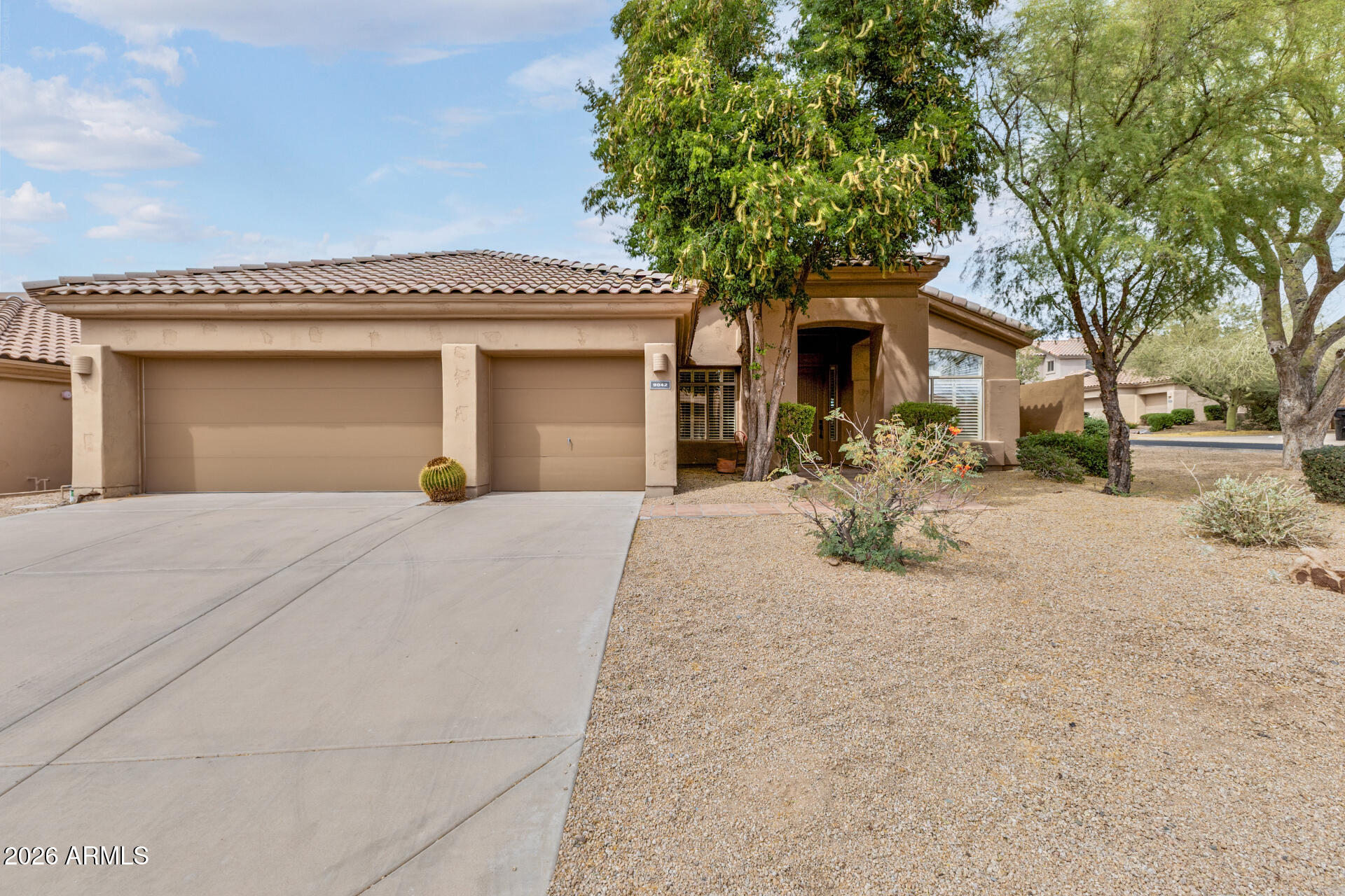 9042 E Paraiso Drive — photo