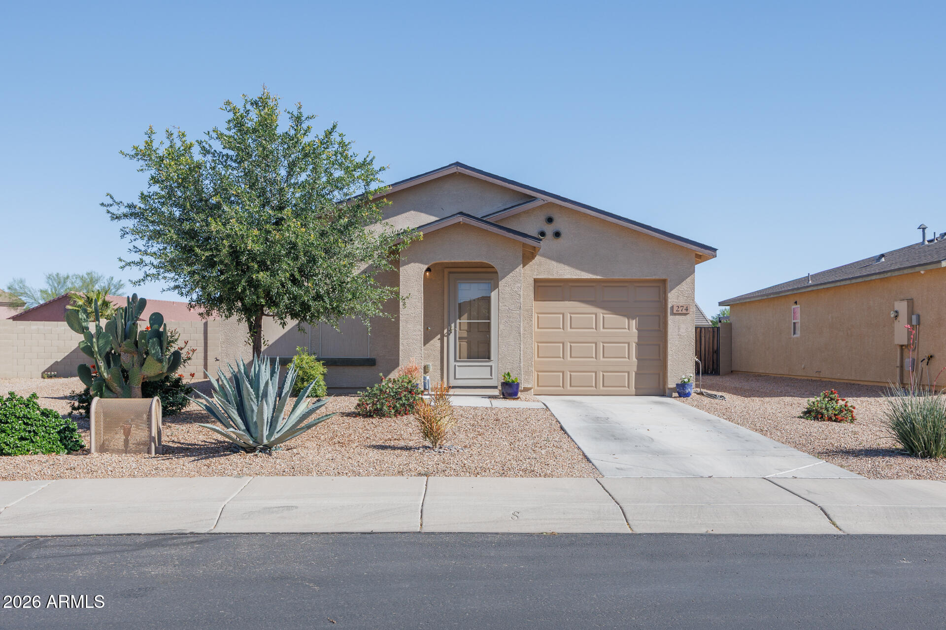 274 W Watson Court — photo