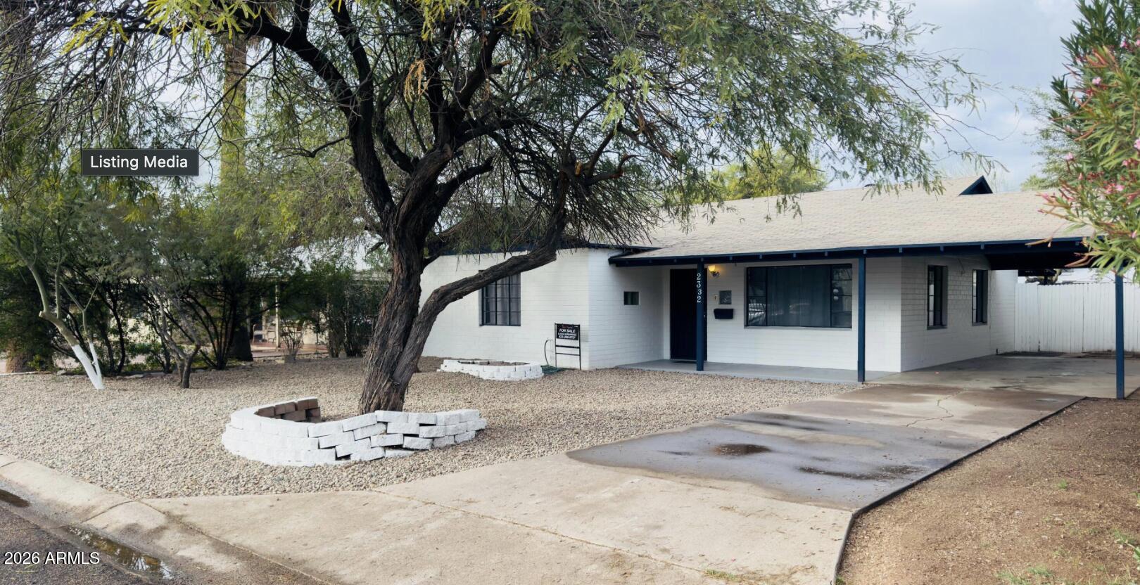 2332 E Flower Street — photo