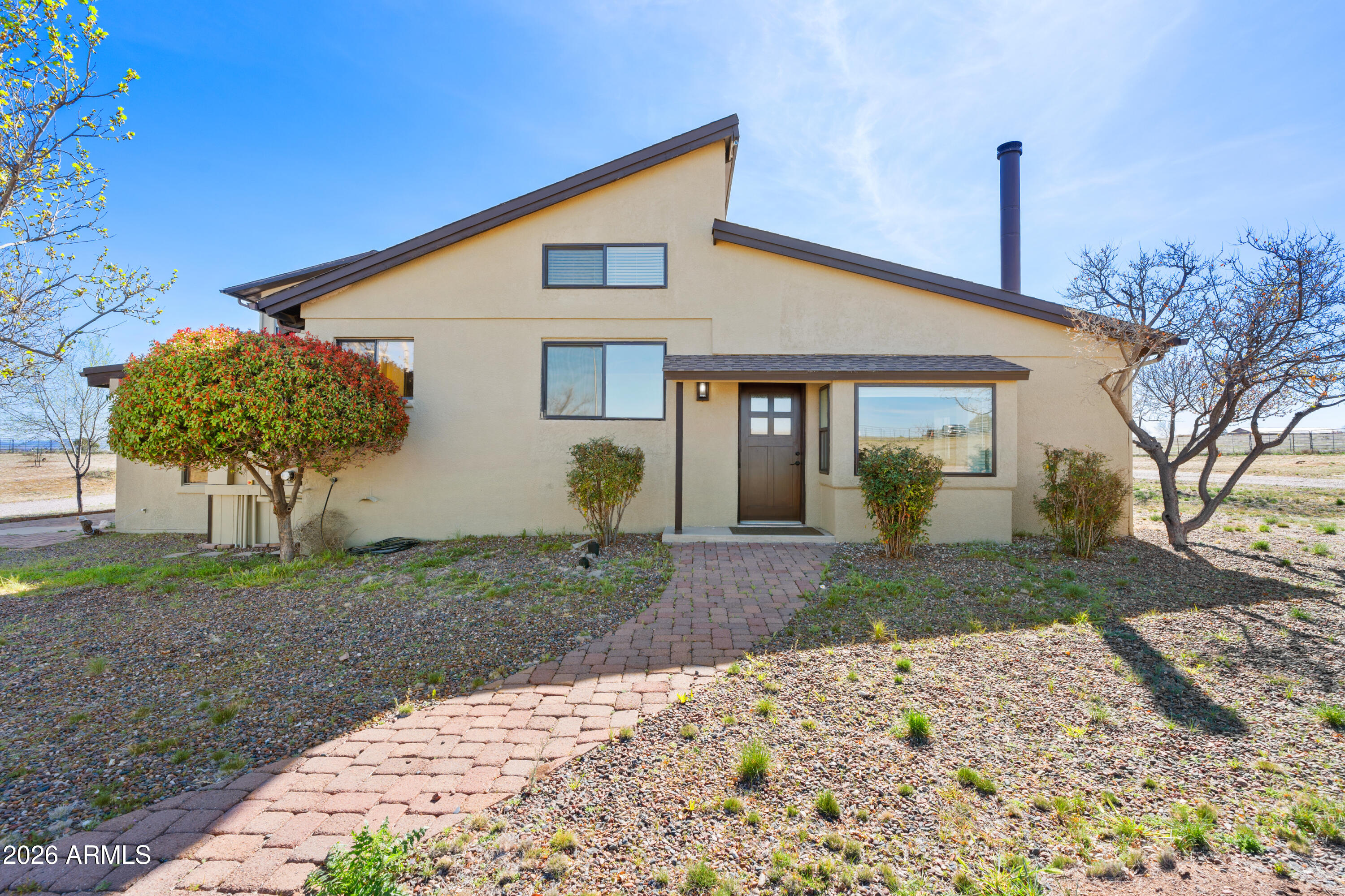 1445 S Table Mountain Road — photo