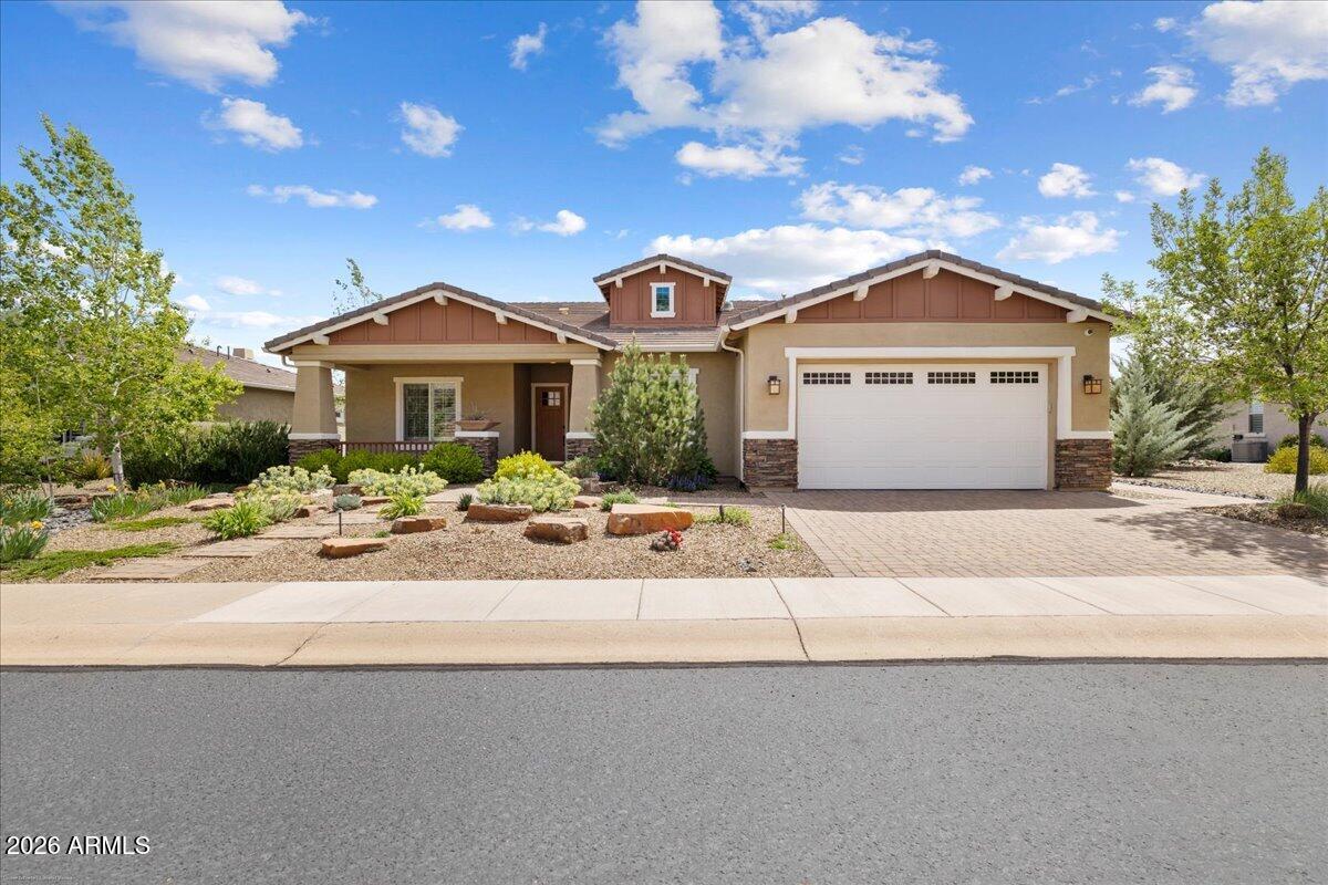 1221 S Lakeview Drive — photo