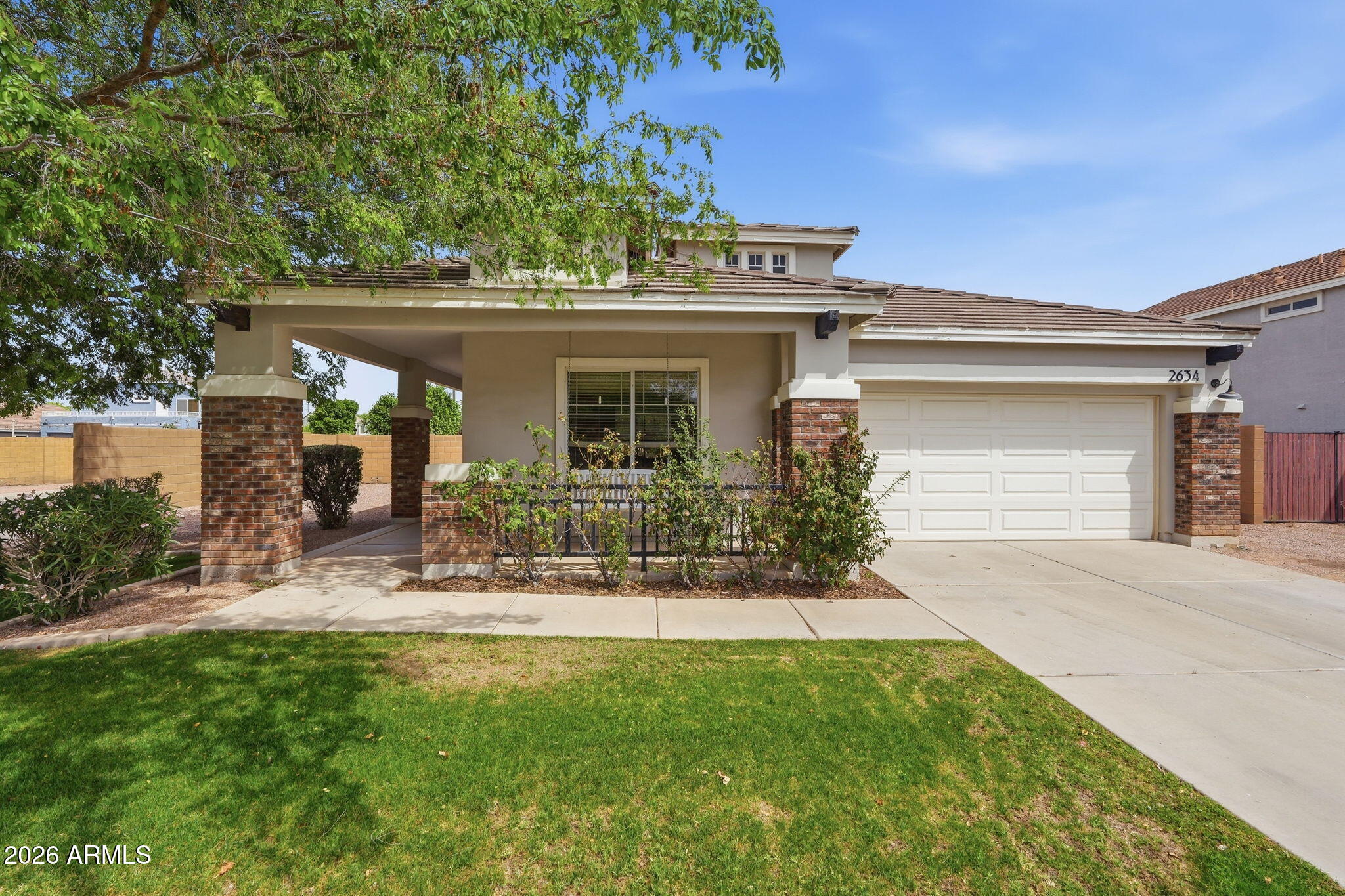 2634 E Del Rio Street — photo
