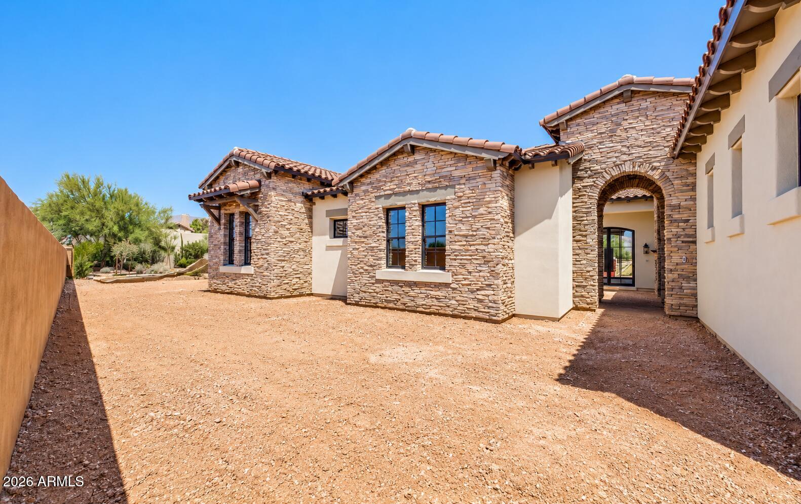 6431 E Flatiron Loop — photo