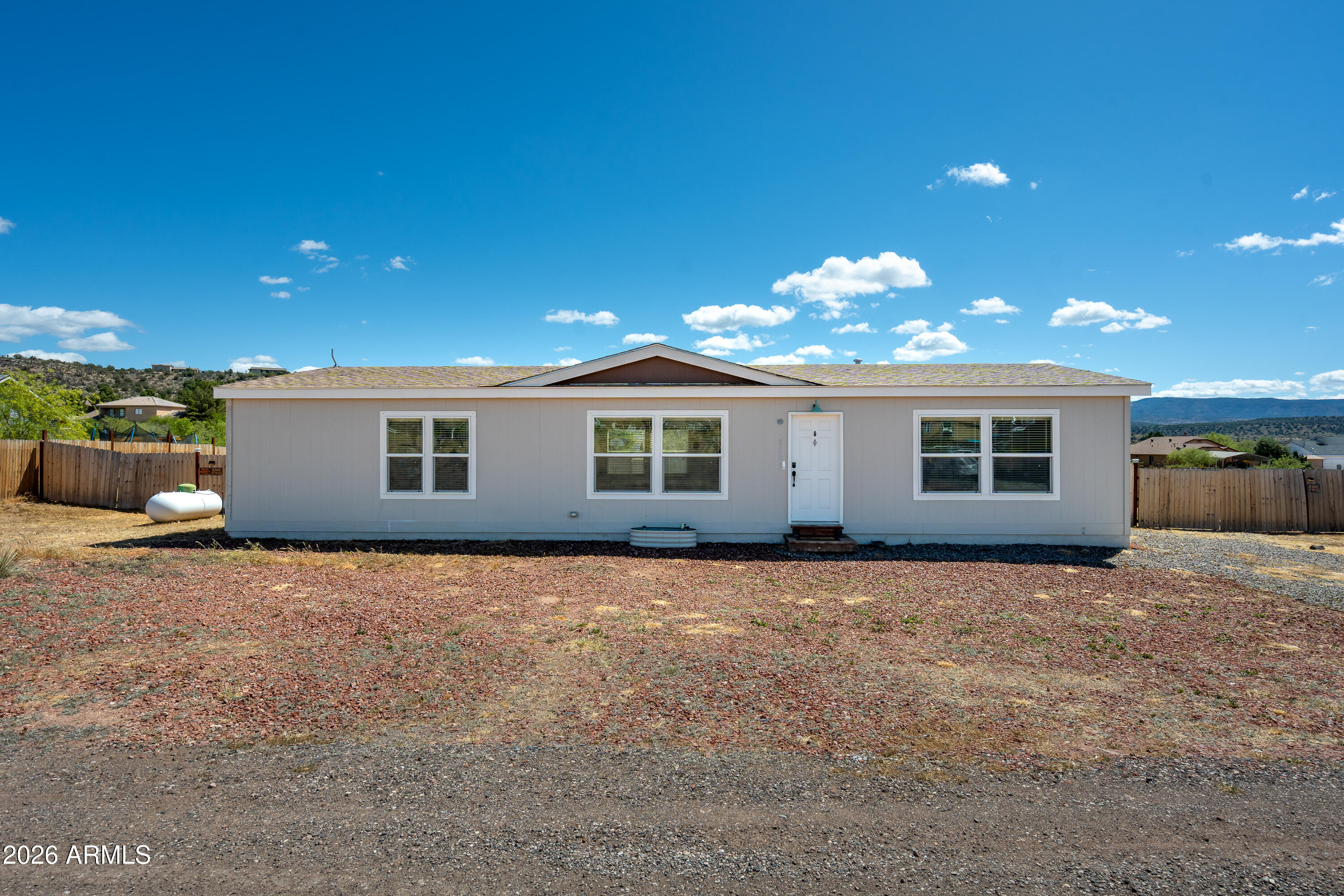5885 N Robin Lynn Lane — photo