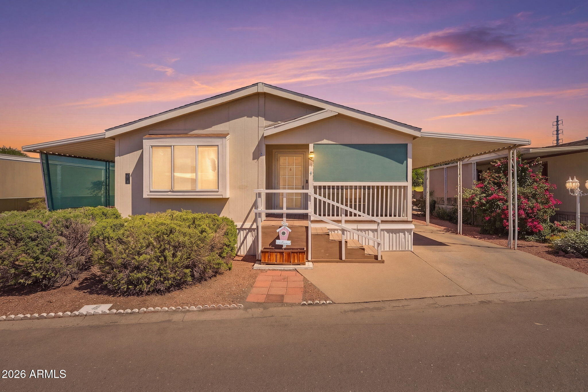 2727 E University Drive 4 — photo