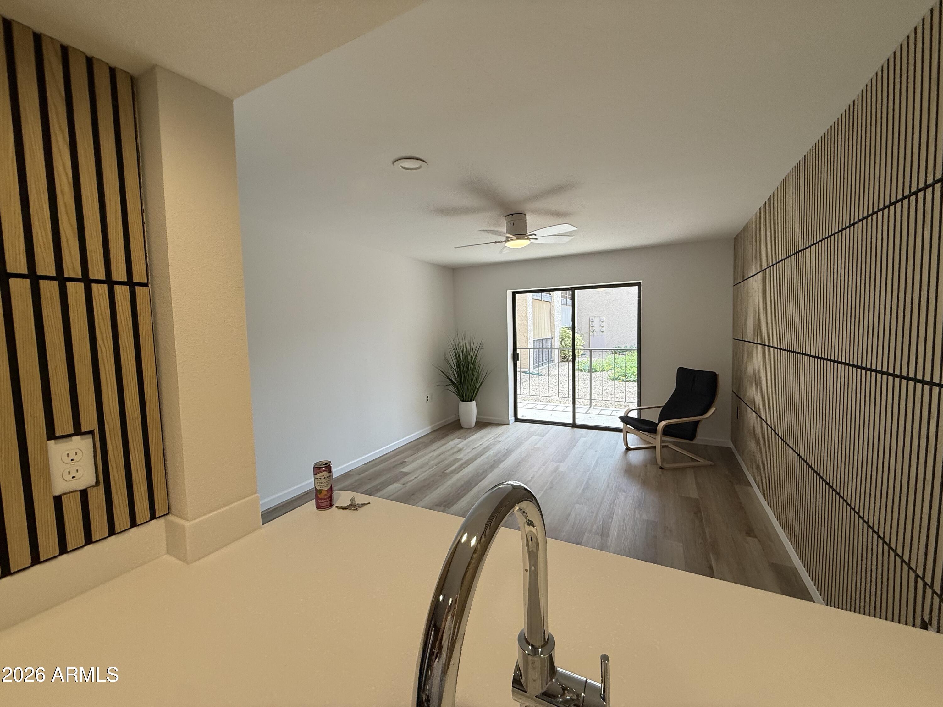 3033 E Devonshire Avenue 1001 — photo