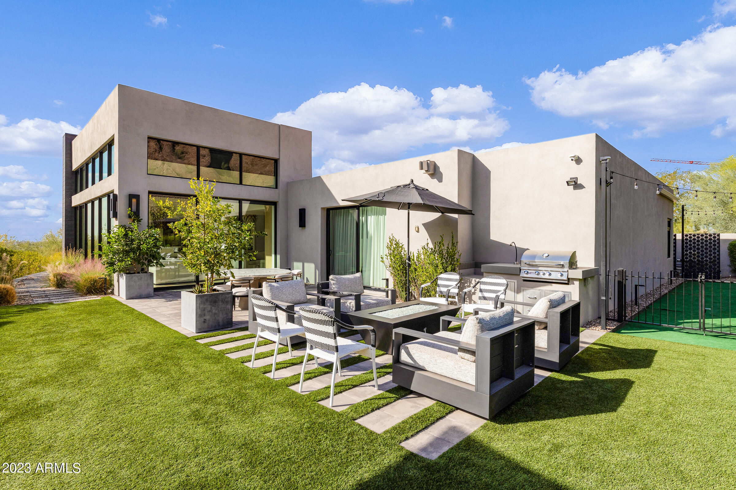 5841 N Echo Canyon Circle — photo
