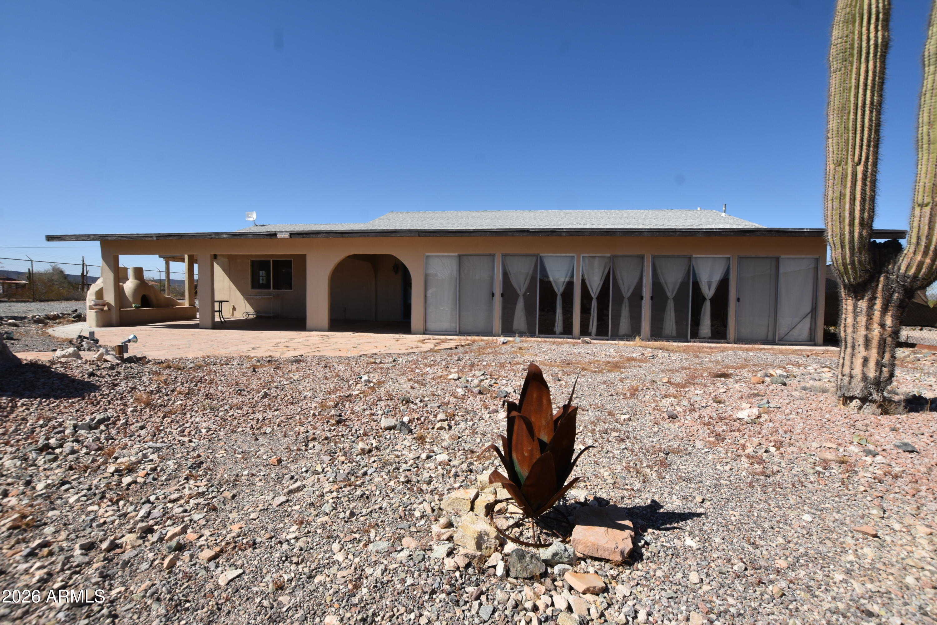1140 W Briggs Road — photo