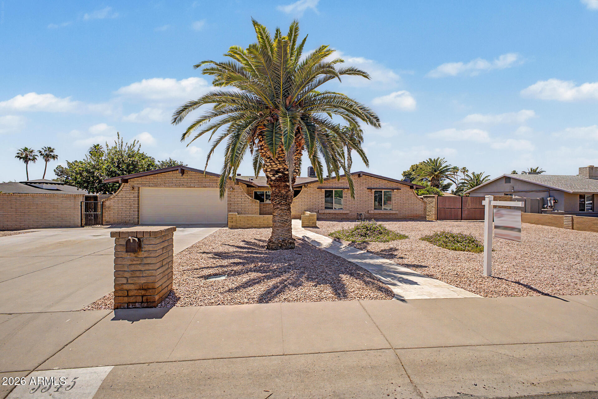5345 E Gelding Drive — photo