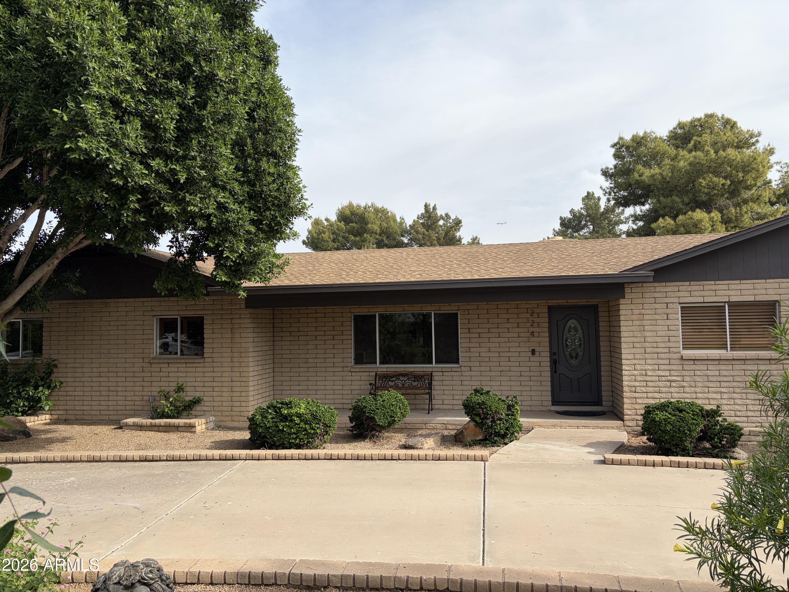 224 E Campbell Road — photo
