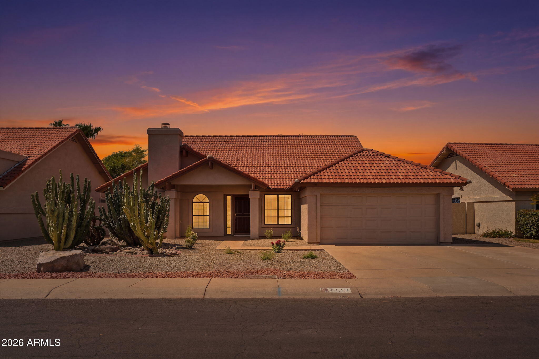7113 W Julie Drive — photo