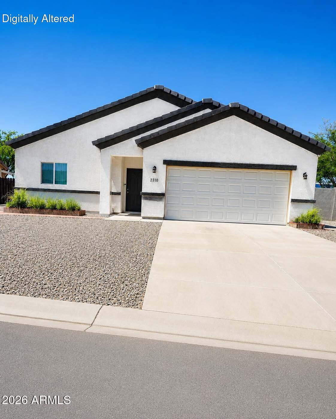 9310 W Oneida Drive — photo