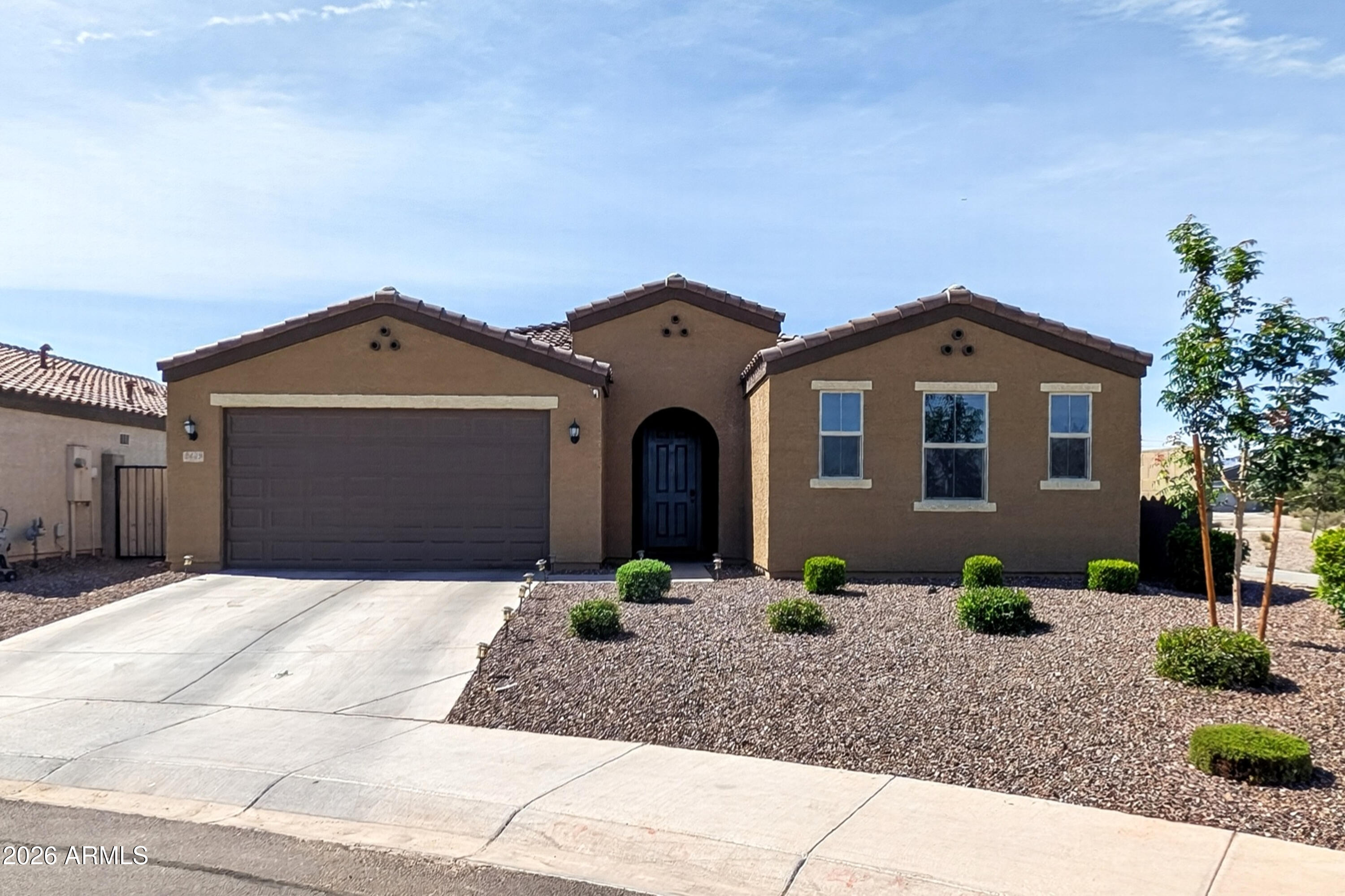2439 W Pecan Road — photo