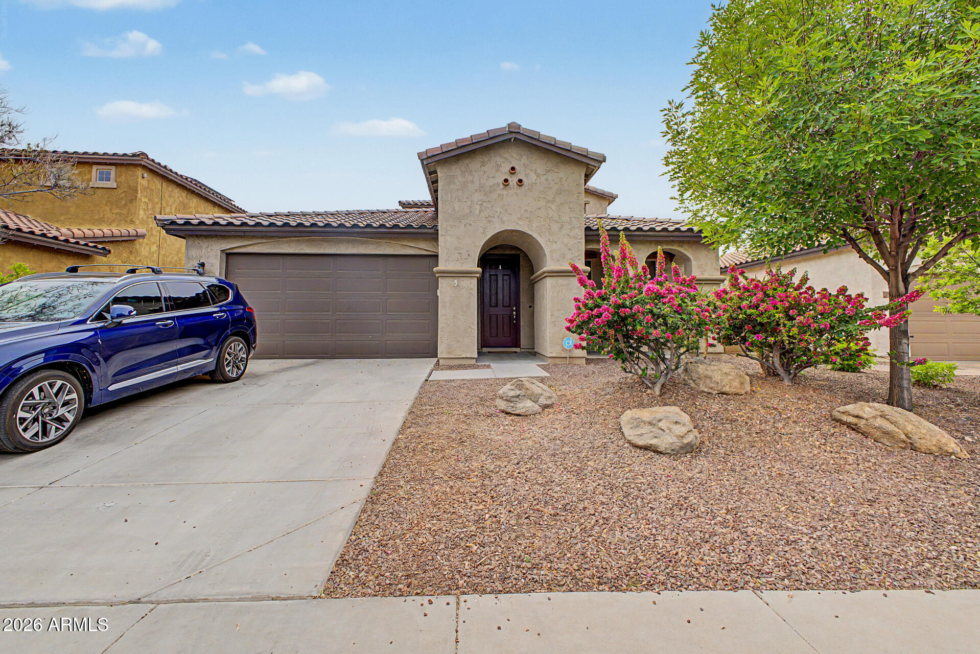 10043 W Los Gatos Drive — photo