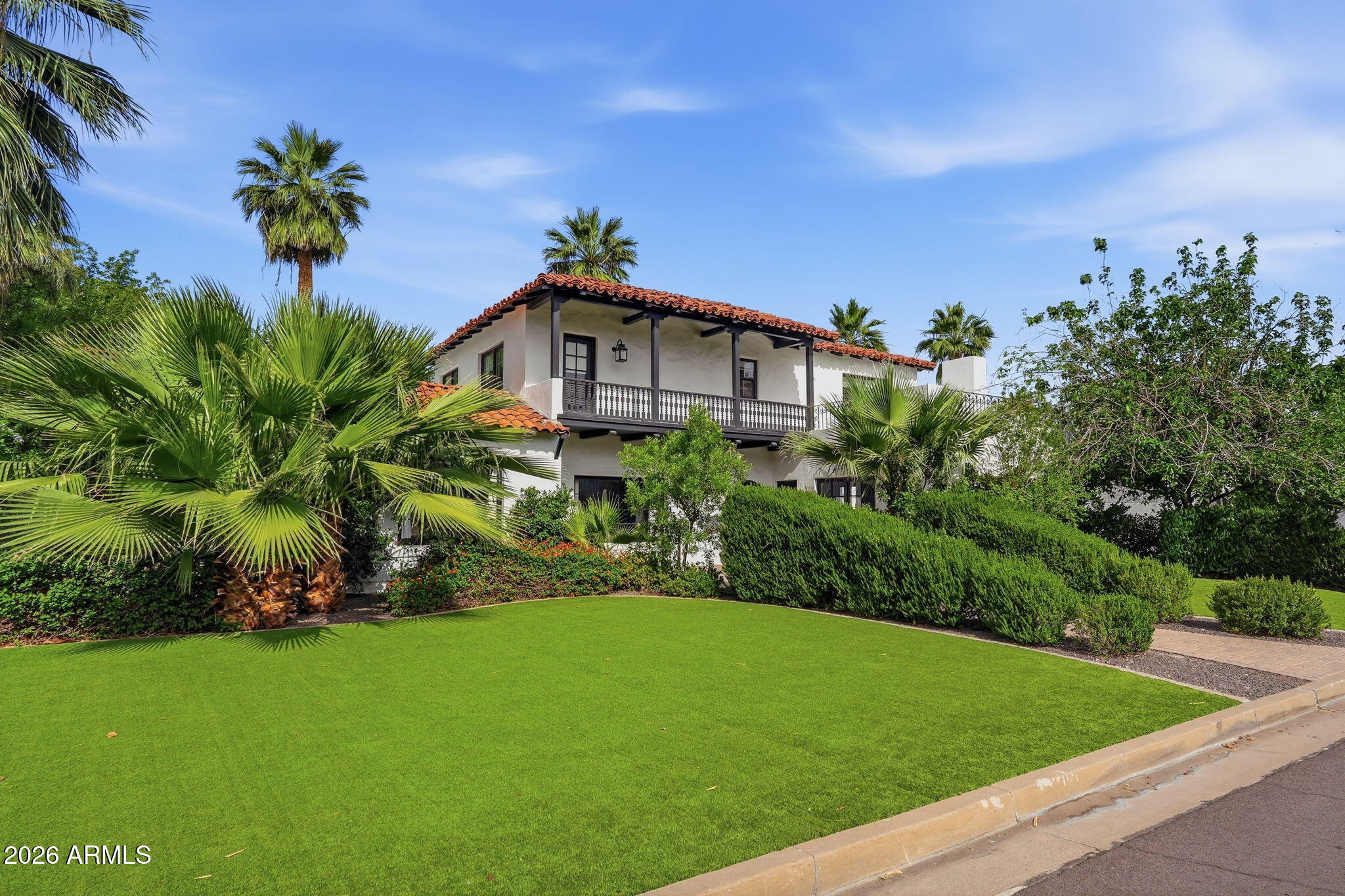 2032 N Alvarado Road — photo
