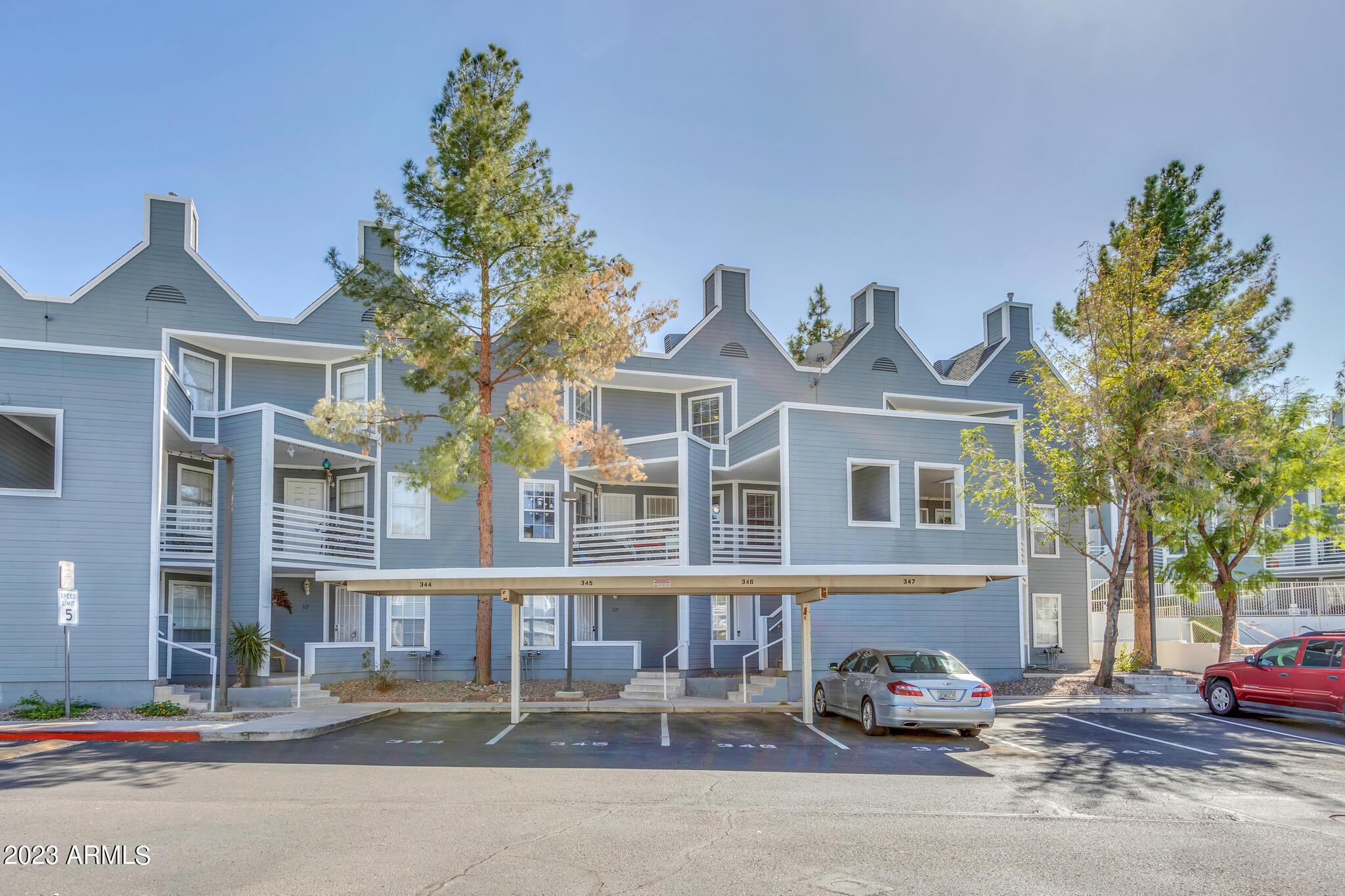 1505 N Center 215 — photo