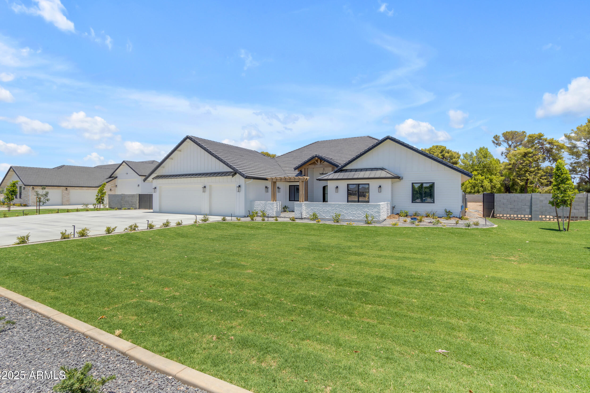 24305 S 223rd Place — photo