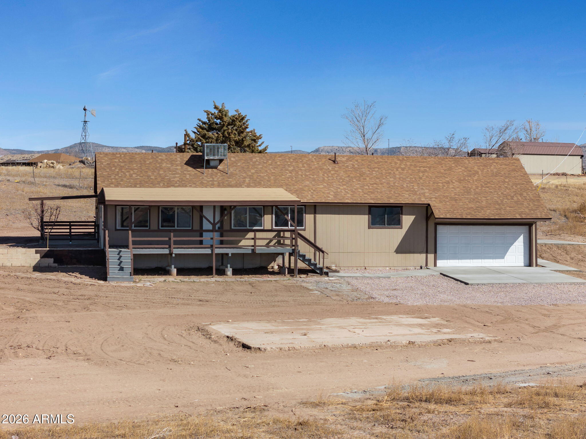 3125 W Big Chino Road — photo